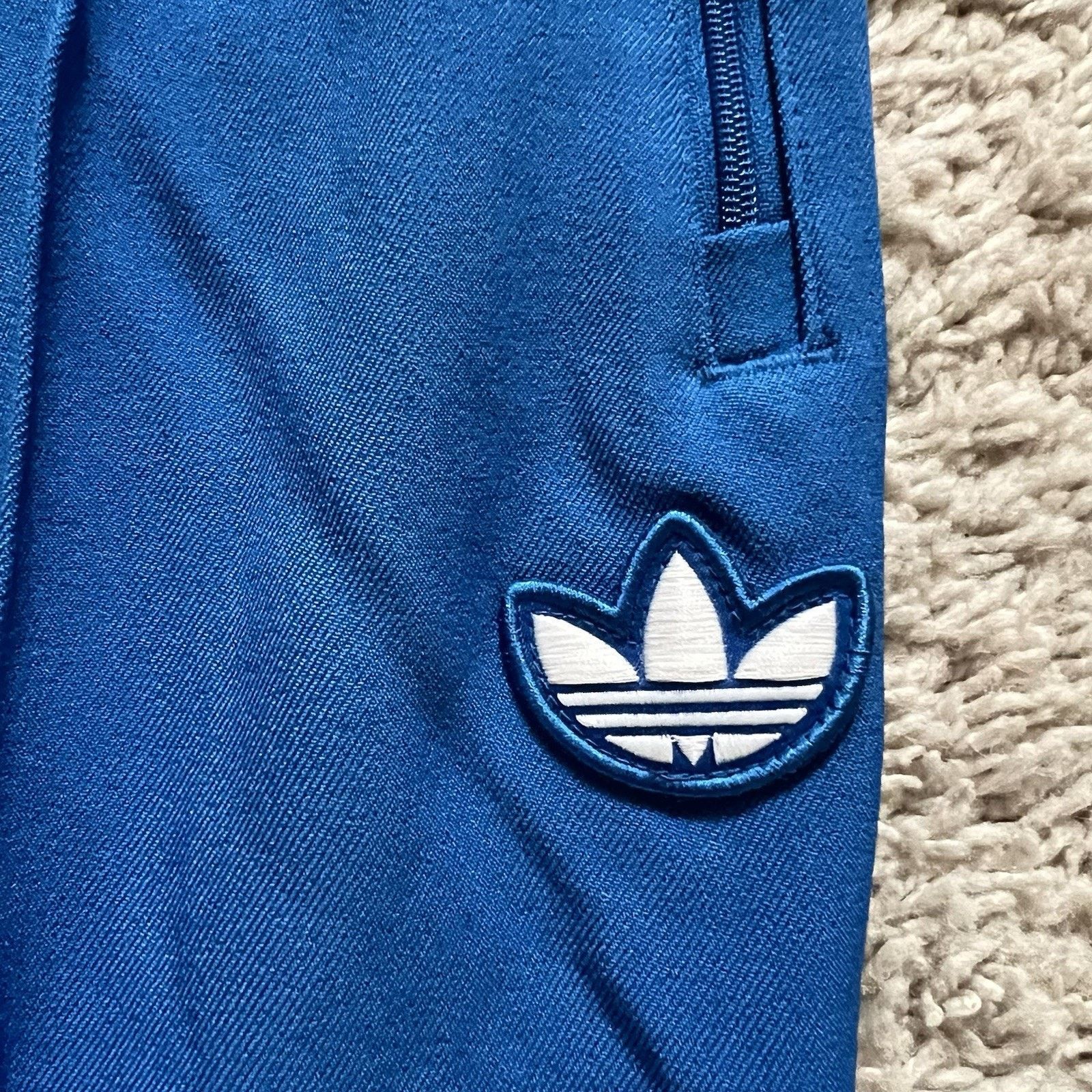 Adidas adidas Originals Real Madrid Icons Track Pants Size XL NWT Size US 34 / EU 50 - 6 Thumbnail