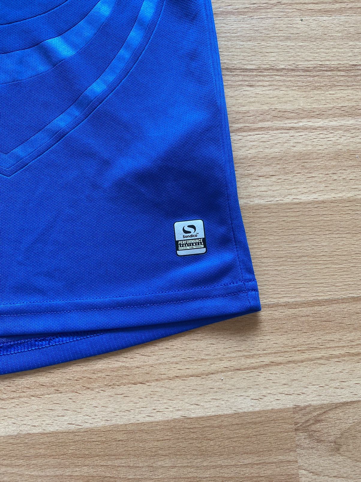 Other Portsmouth Fc Football Shirt Size L 2017-2018 Sondico Size US L / EU 52-54 / 3 - 3 Thumbnail
