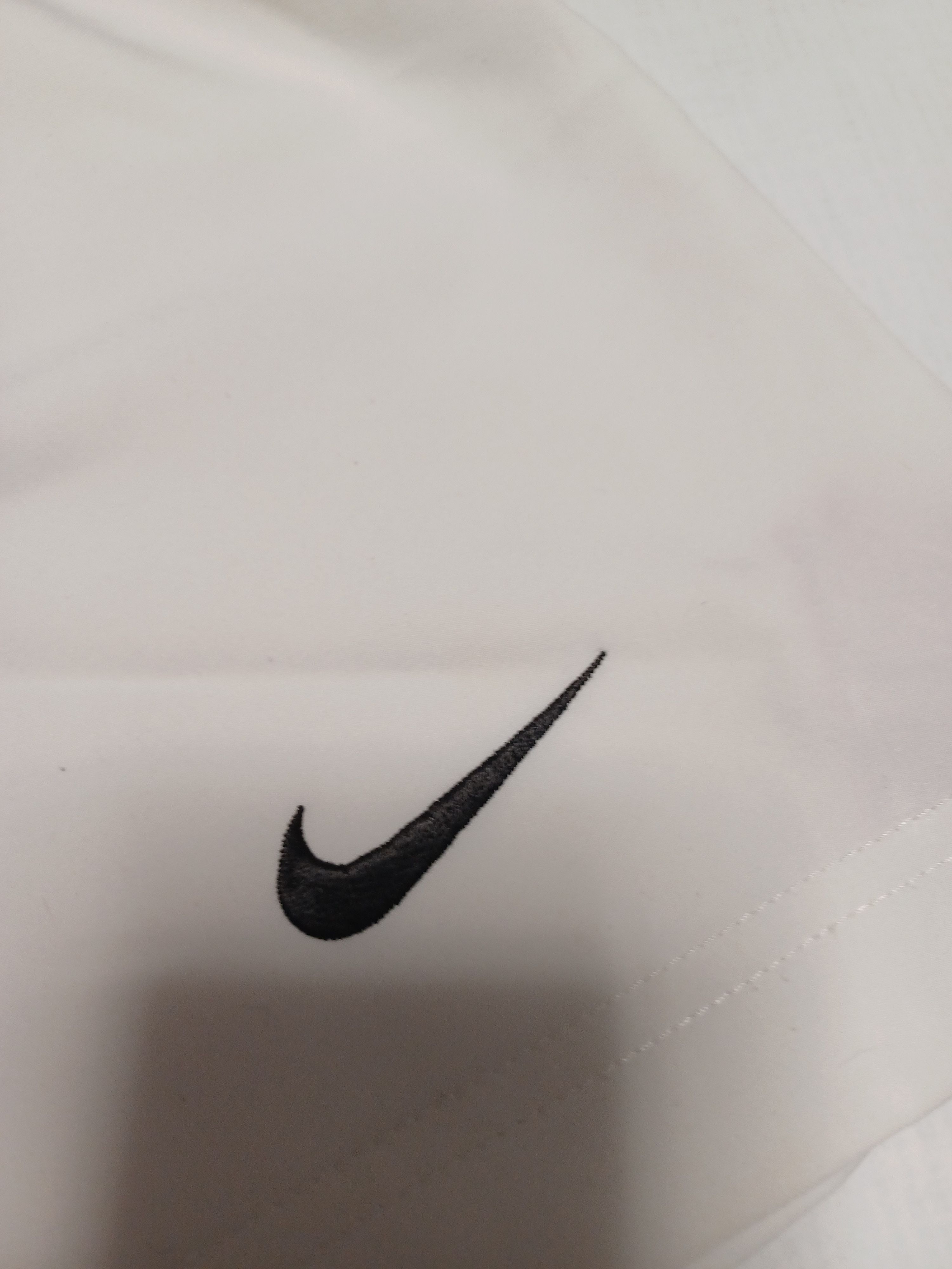 Nike 2006 NIKE MANCHESTER UNITED VINTAGE SHORTS Size US 34 / EU 50 - 4 Thumbnail