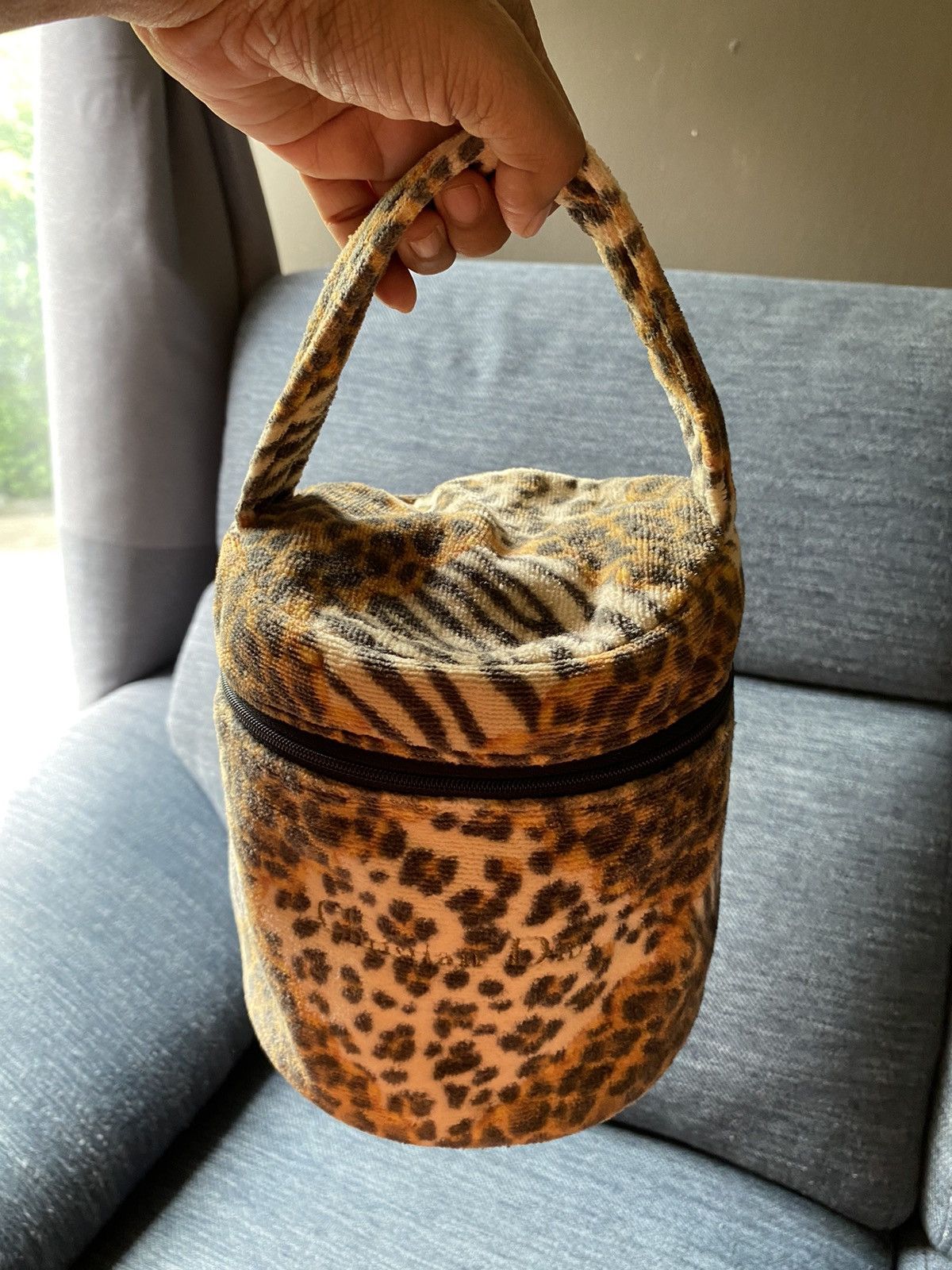 Dior Christian Dior CD Leopard Mini Vanity Bag. Size ONE SIZE - 6 Thumbnail