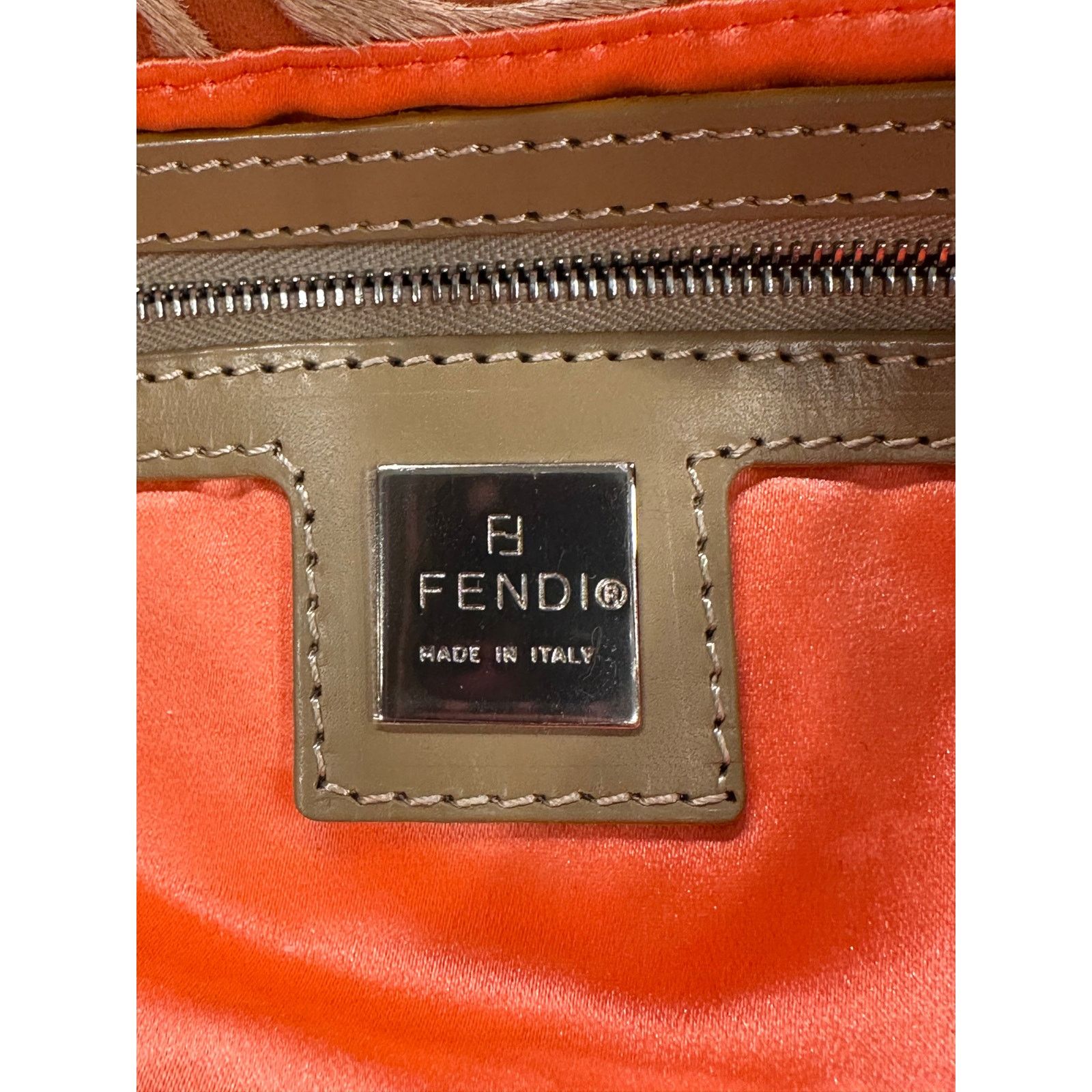 Fendi S/S2001 Fendi asymmetrical pony hair Baguette bag Size ONE SIZE - 13 Thumbnail