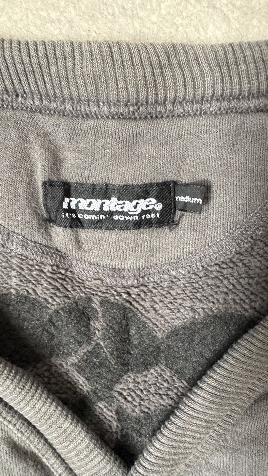 Montage VINTAGE Y2K MONTAGE JAPANESE SKULLS CARDIGANS Size US L / EU 52-54 / 3 - 8 Thumbnail