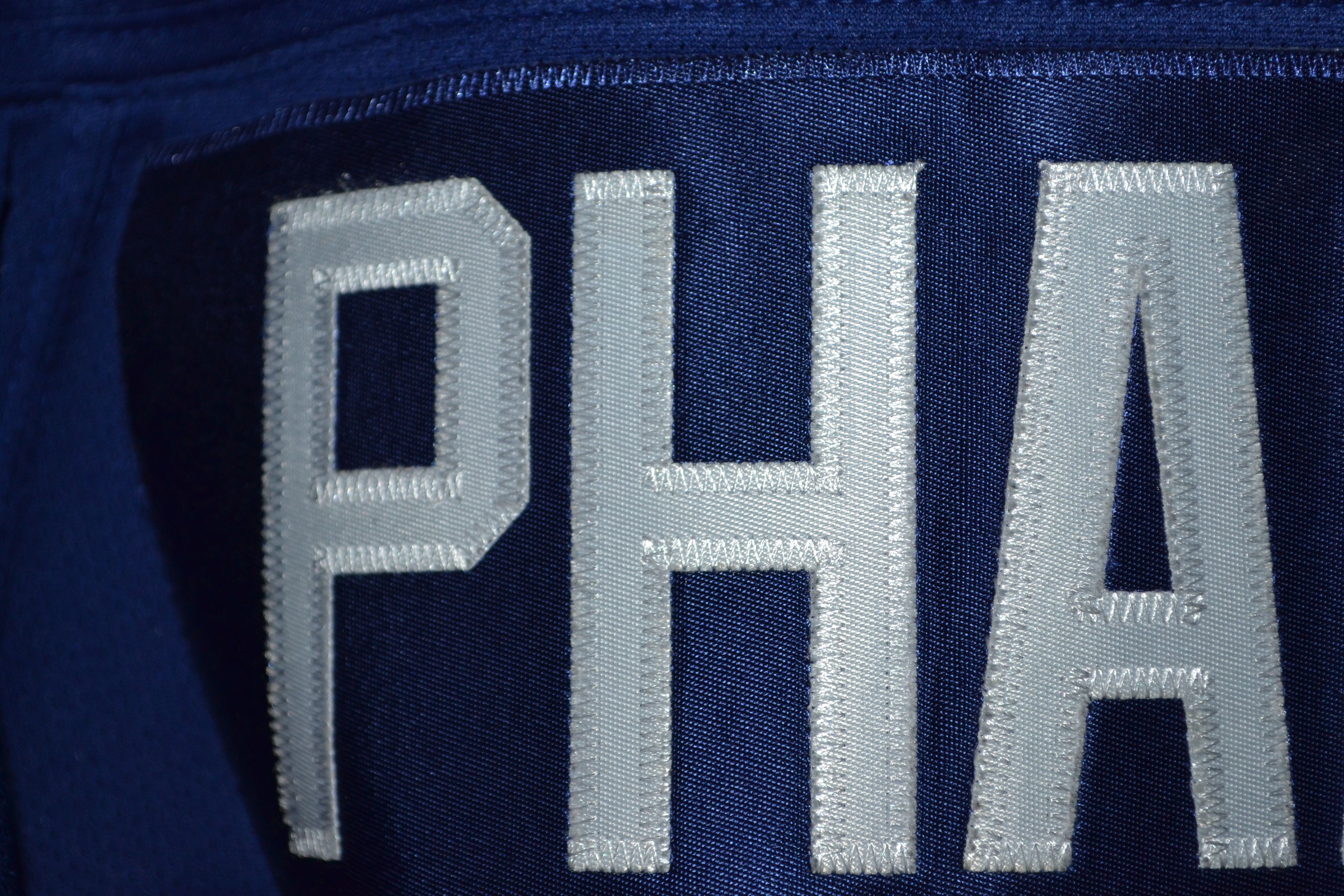 Reebok Toronto Maple Leafs Reebok Dion Phaneuf NHL Jersey 2010 L Size US L / EU 52-54 / 3 - 11 Thumbnail
