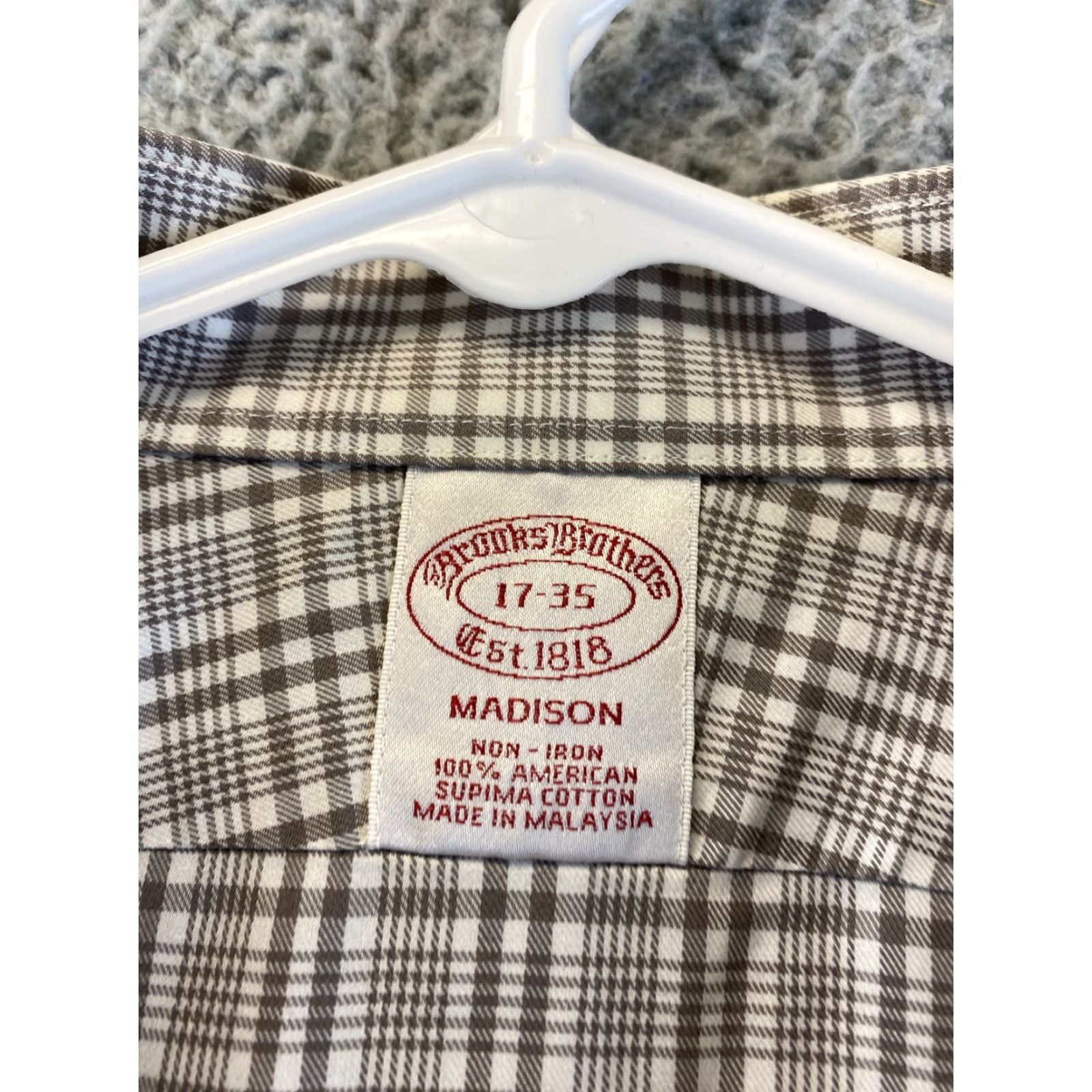 Brooks Brothers Brooks Brothers Men's Long Sleeve Dress Shirt Beige Regent 17 35 Plaid /89-26 /2nd Day Shipping? Size 46R - 4 Thumbnail