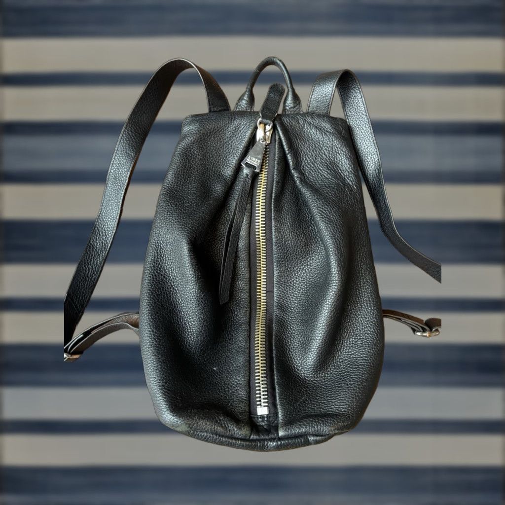Vintage Aimee Kestenberg Tamitha Zip Backpack Black Women Leather Backpack Redent Size ONE SIZE - 1 Thumbnail
