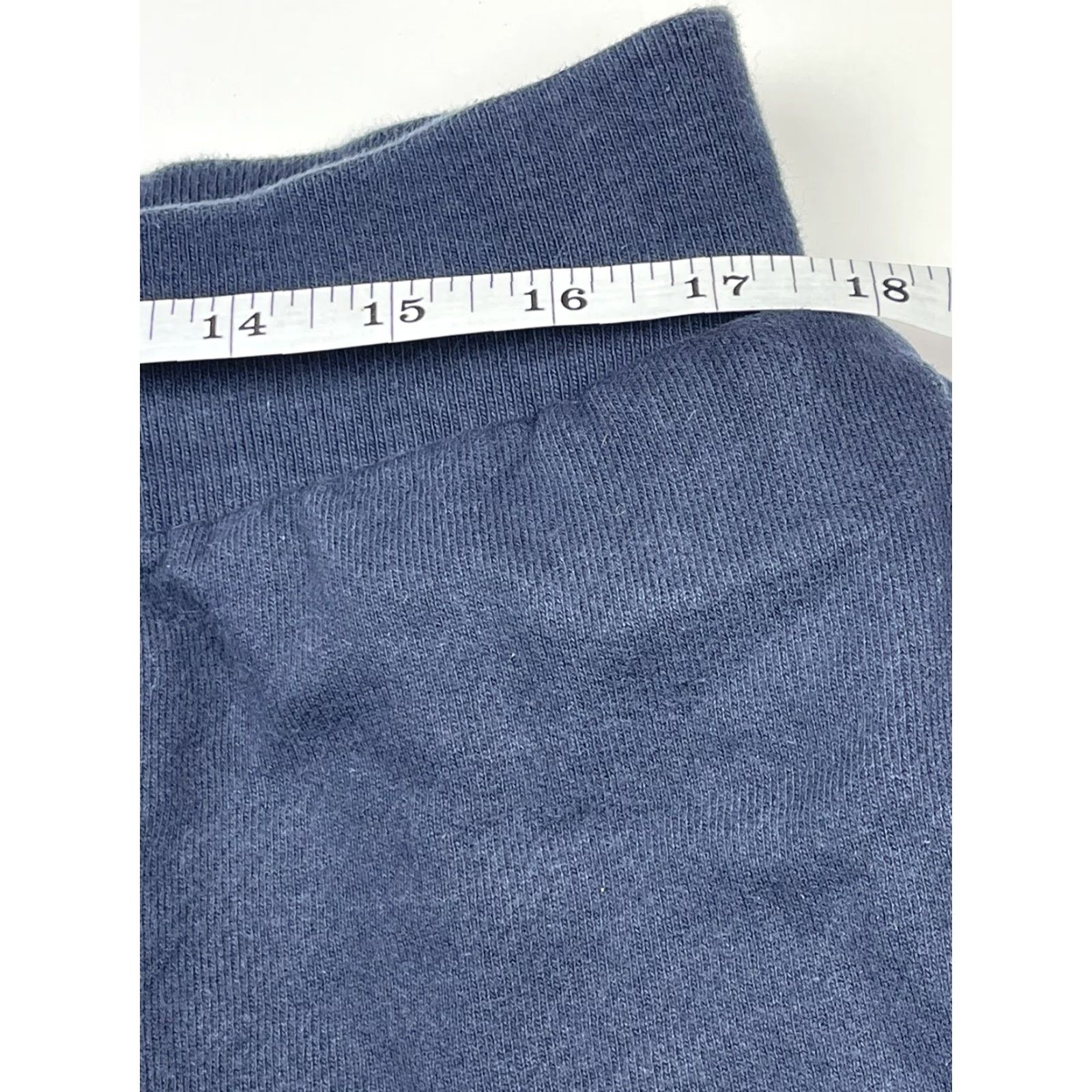 Champion Champion Mens Logo Reverse Weave SweatShorts Short Gym Blue XL Regular Inseam 10 in Adjustable Drawstring Reversible Sports Athletic Activewear Size US 36 / EU 52 - 5 Thumbnail