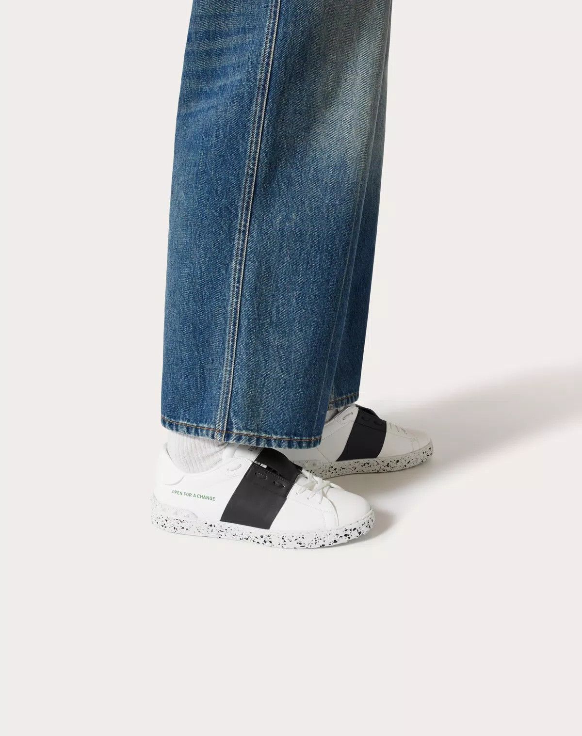 Valentino oc11z0625 Open For A Change Sneaker in White Size US 12 / EU 45 - 6 Thumbnail