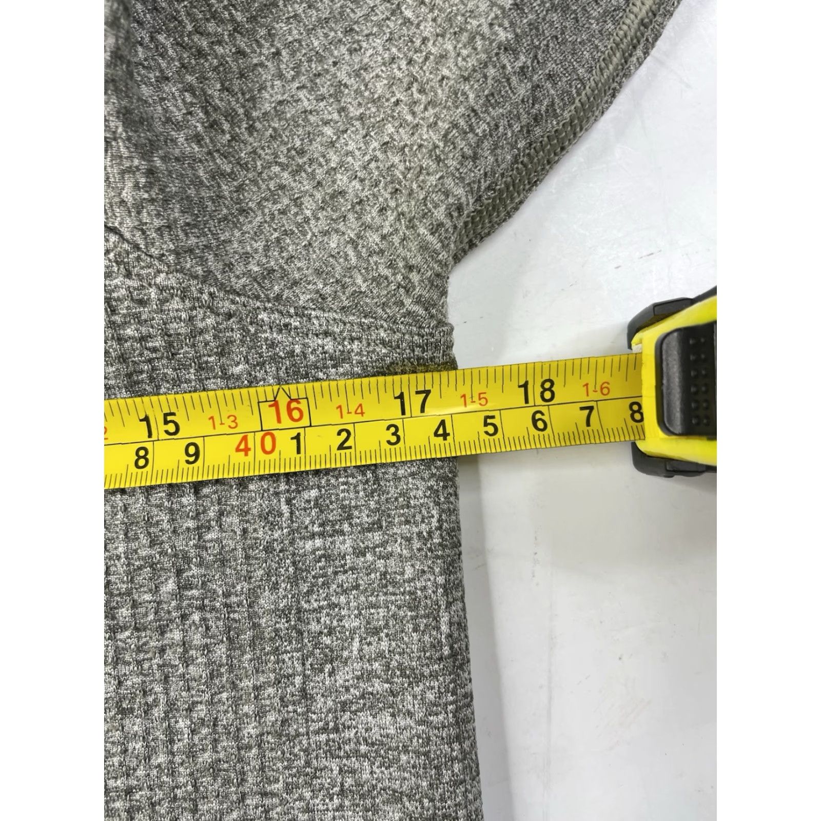 Lululemon Lululemon Pullover Womens 6 Gray 1/4 Zip Mock Neck Athleisure Gym & Training Running Yoga Outdoor Logo Sports Pullover Ladies Size M / US 6-8 / IT 42-44 - 8 Thumbnail