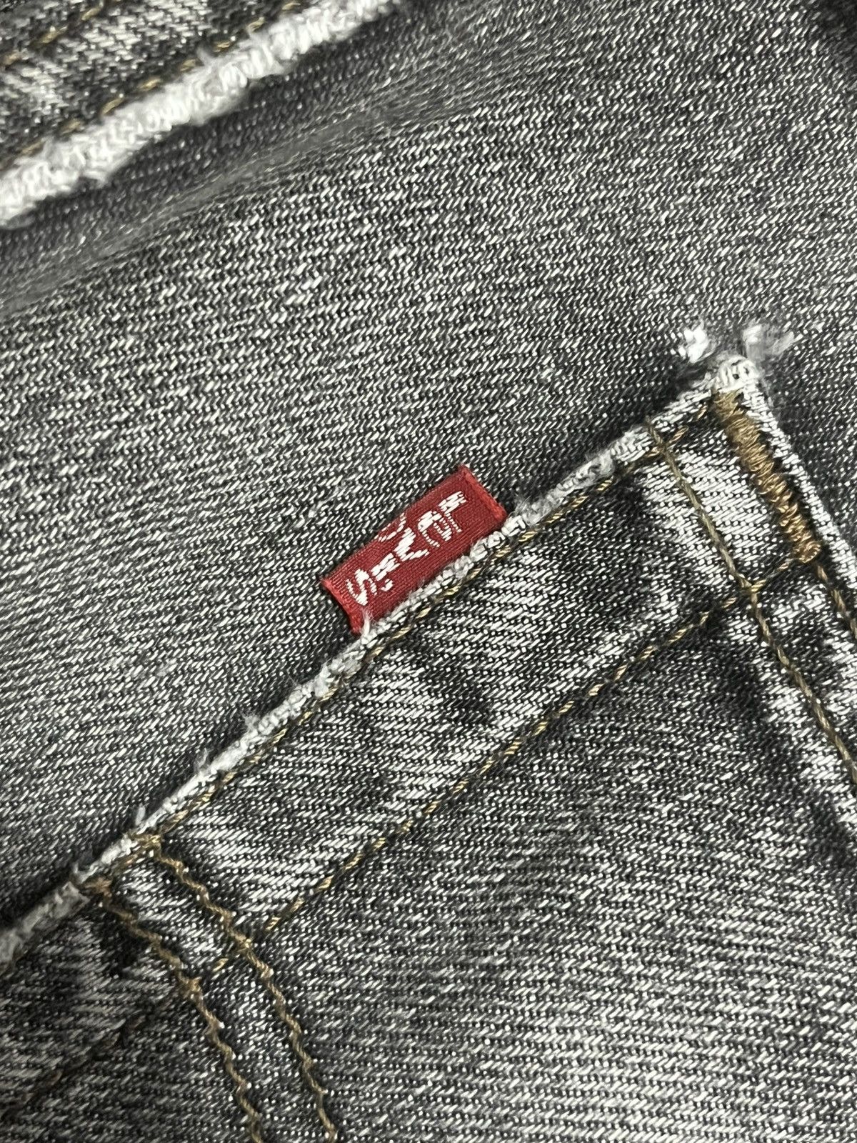 Levi's Vintage Levi’s 503 Black Faded Washed Loose Leg Jeans Size US 36 / EU 52 - 9 Thumbnail