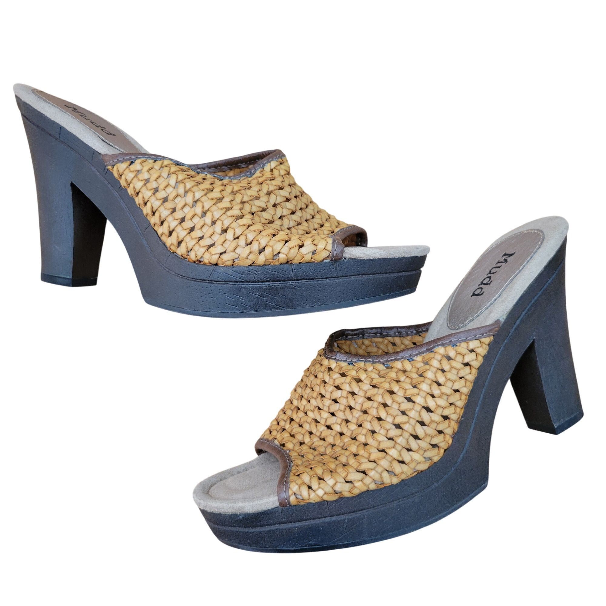 Other Mudd 9 Sandals Open Toe Mustard Yellow Basket Weave Heels Pl Size US 9 / IT 39 - 1 Thumbnail