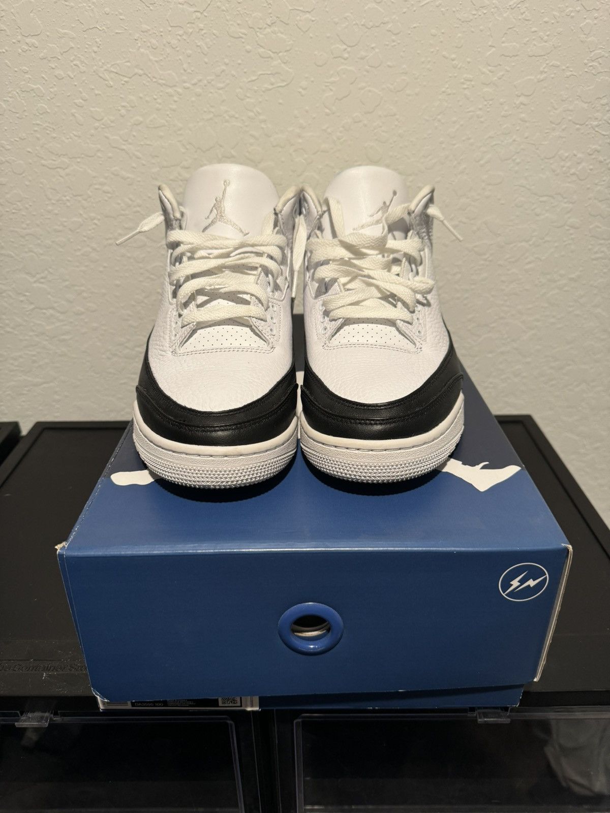 Jordan Brand Jordan 3 Fragment Size US 11 / EU 44 - 3 Thumbnail