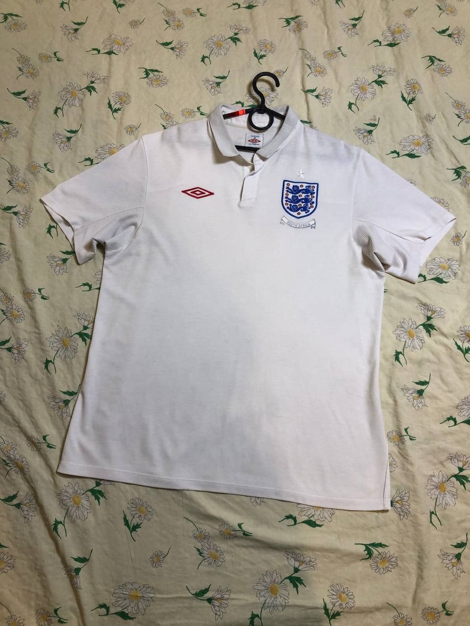Umbro ENGLAND TEAM JERSEY HOME FOOTBALL SOCCER SHIRT Size US M / EU 48-50 / 2 - 1 Thumbnail