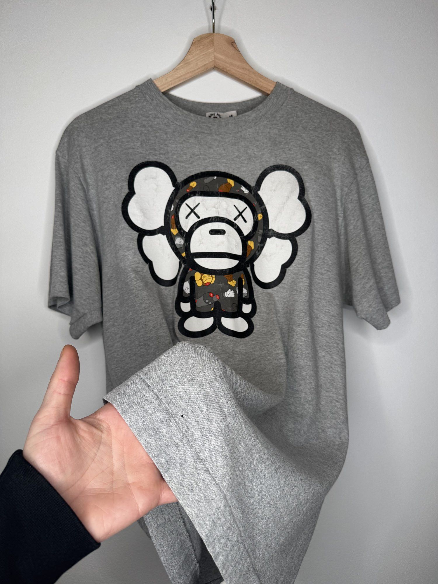Bape 2005 Bape x Kaws Baby Milo Tee – Gray, Size M, Made in Japan Size US M / EU 48-50 / 2 - 2 Thumbnail