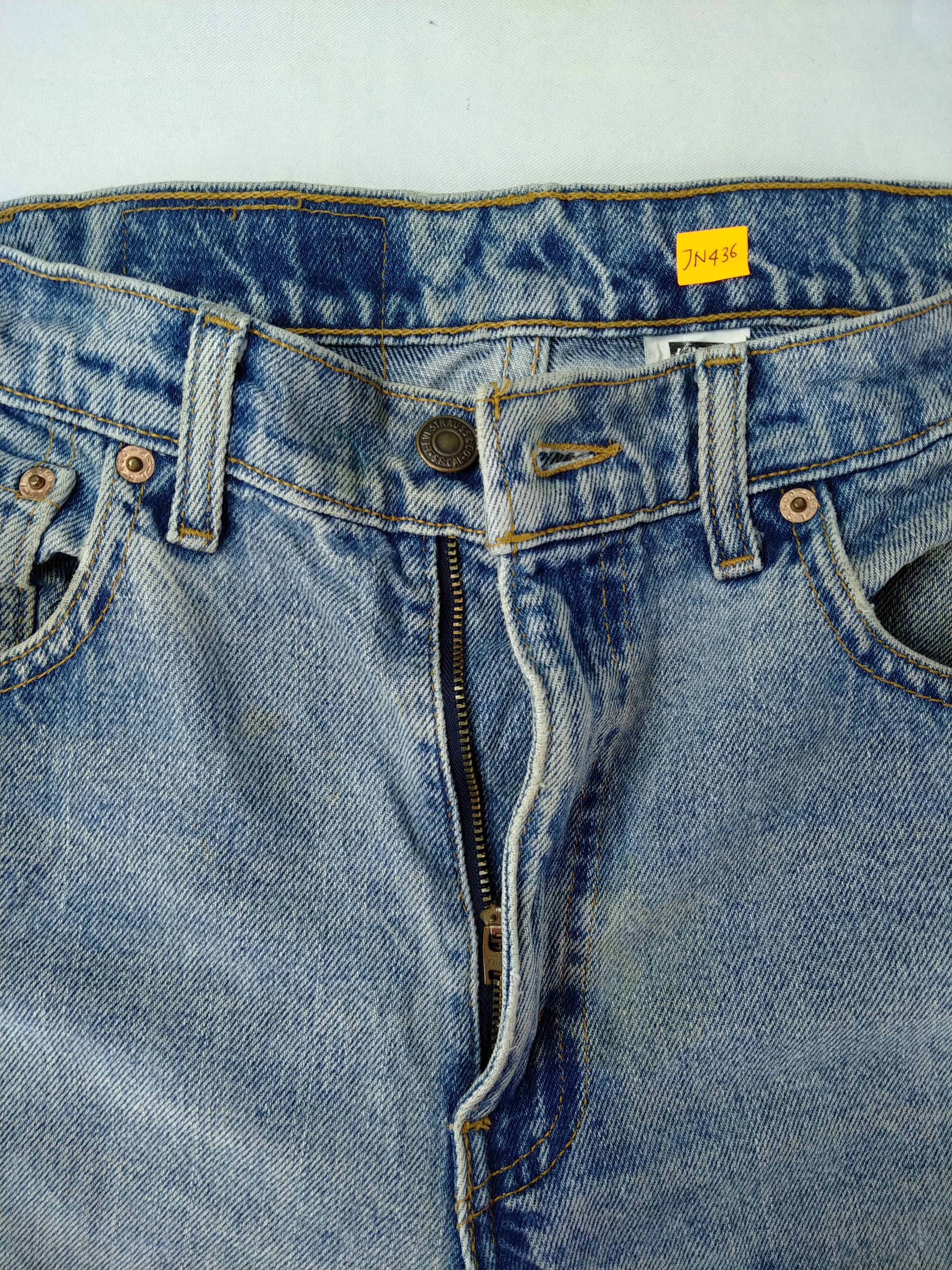 Japanese Brand 90s Blue Wash Vintage Levi's 550 Relaxed Denim 32x28.5 JN436 Size US 32 / EU 48 - 8 Thumbnail