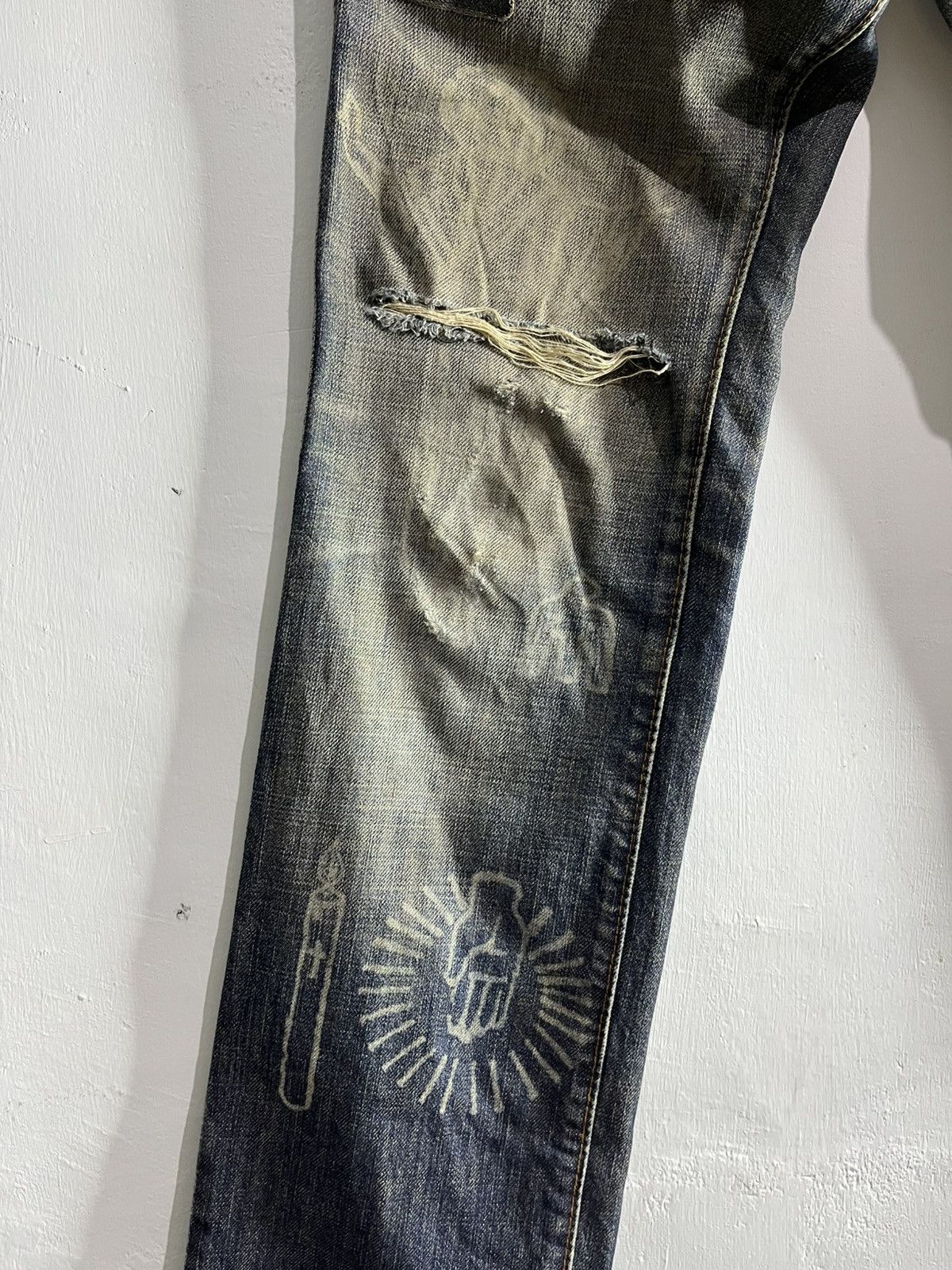 Dsquared2 Rare FW05 distressed mudwash hope jesus studed jeans Size US 32 / EU 48 - 6 Thumbnail
