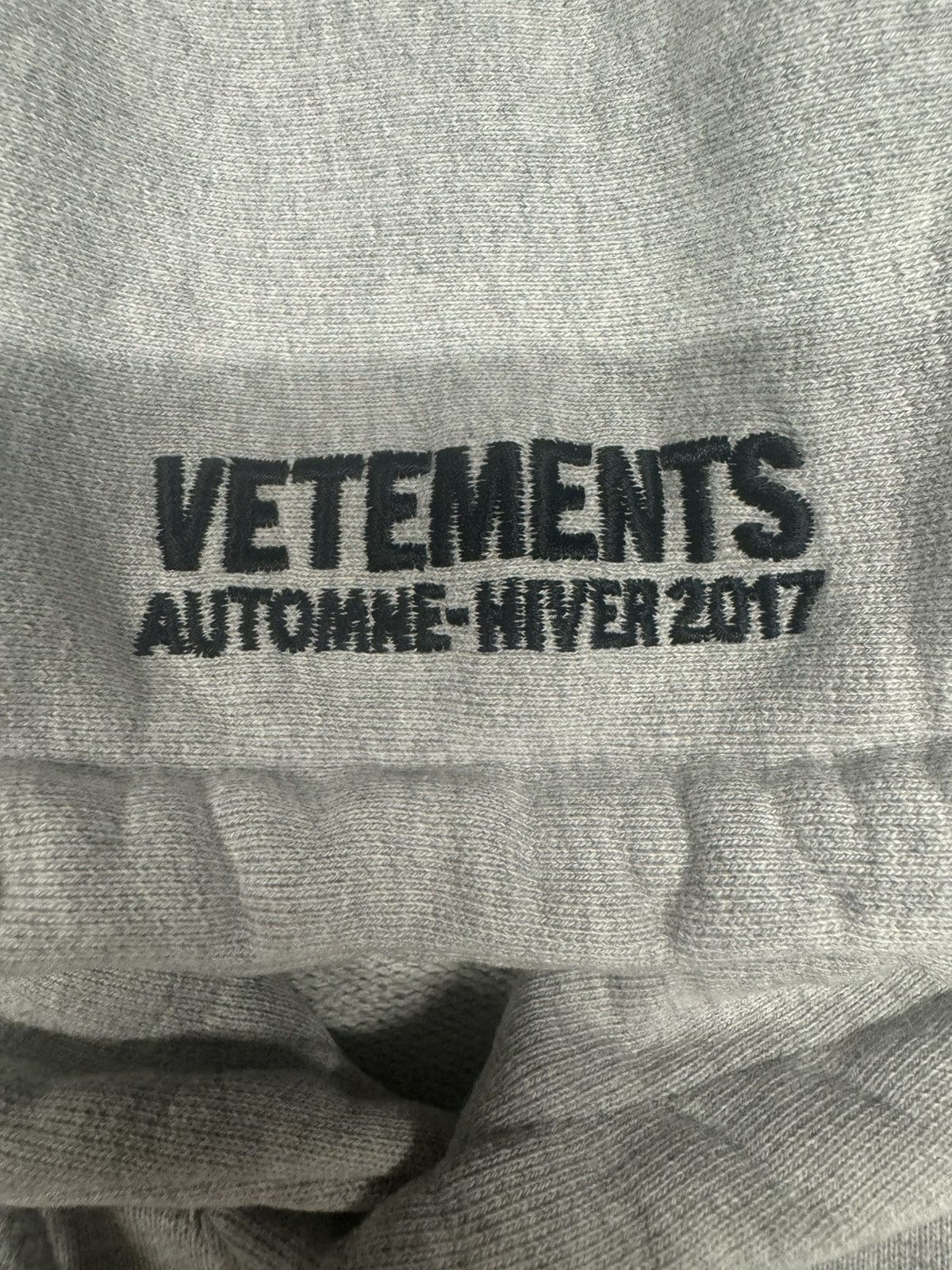 Vetements Vetements AW17 Eleven Inch Gun Club Size S / US 4 / IT 40 - 4 Thumbnail