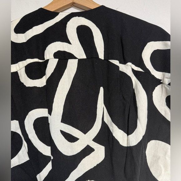 Farm Rio Farm Rio “Sinead Hearts” Wrap Maxi Dress – Size P (Small) Size S / US 4 / IT 40 - 8 Thumbnail
