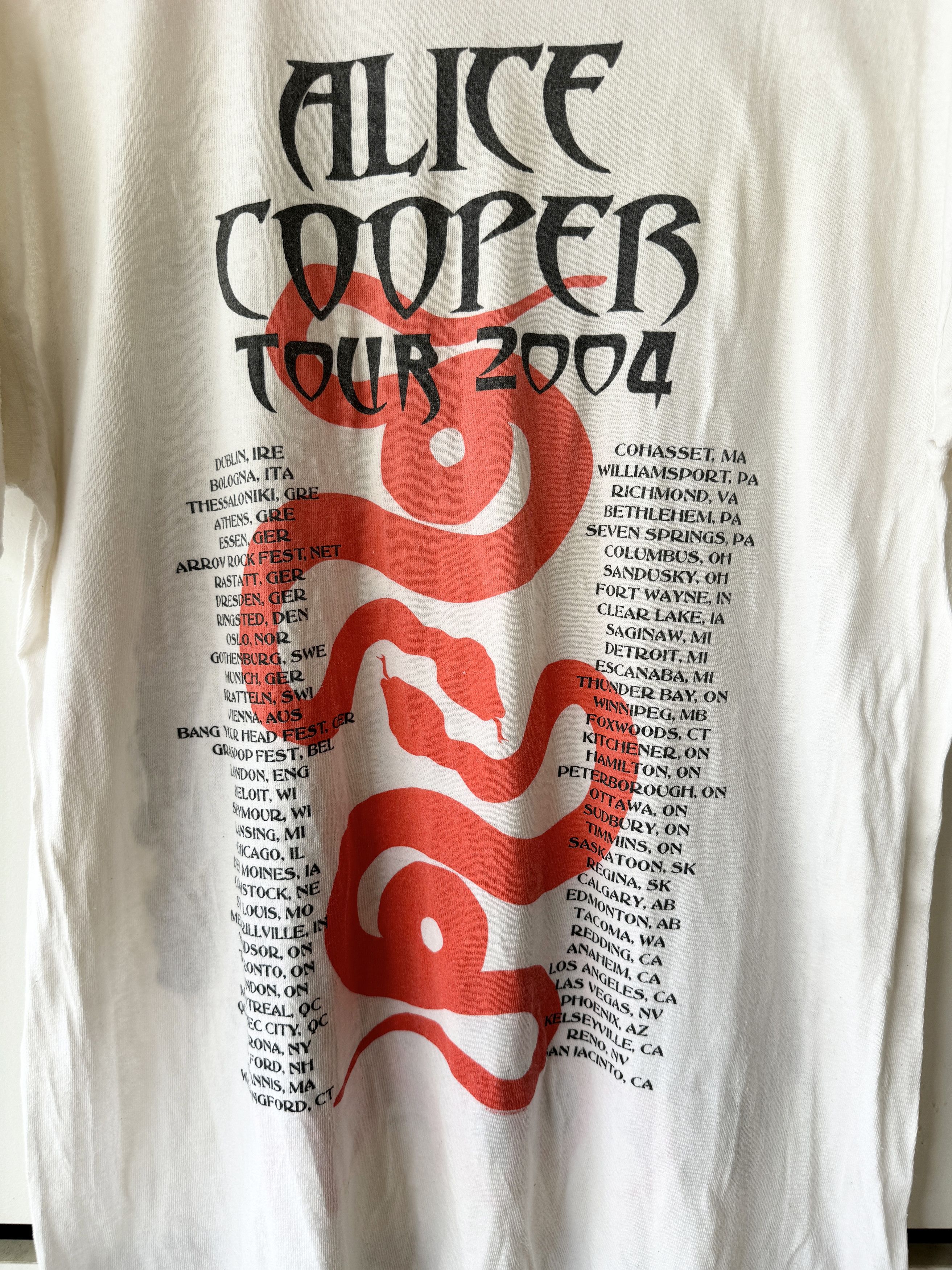 Band Tees 2004 ALICE AND CHAIN ROCK BAND AMERICAN TOUR T SHIRT Size US M / EU 48-50 / 2 - 6 Thumbnail