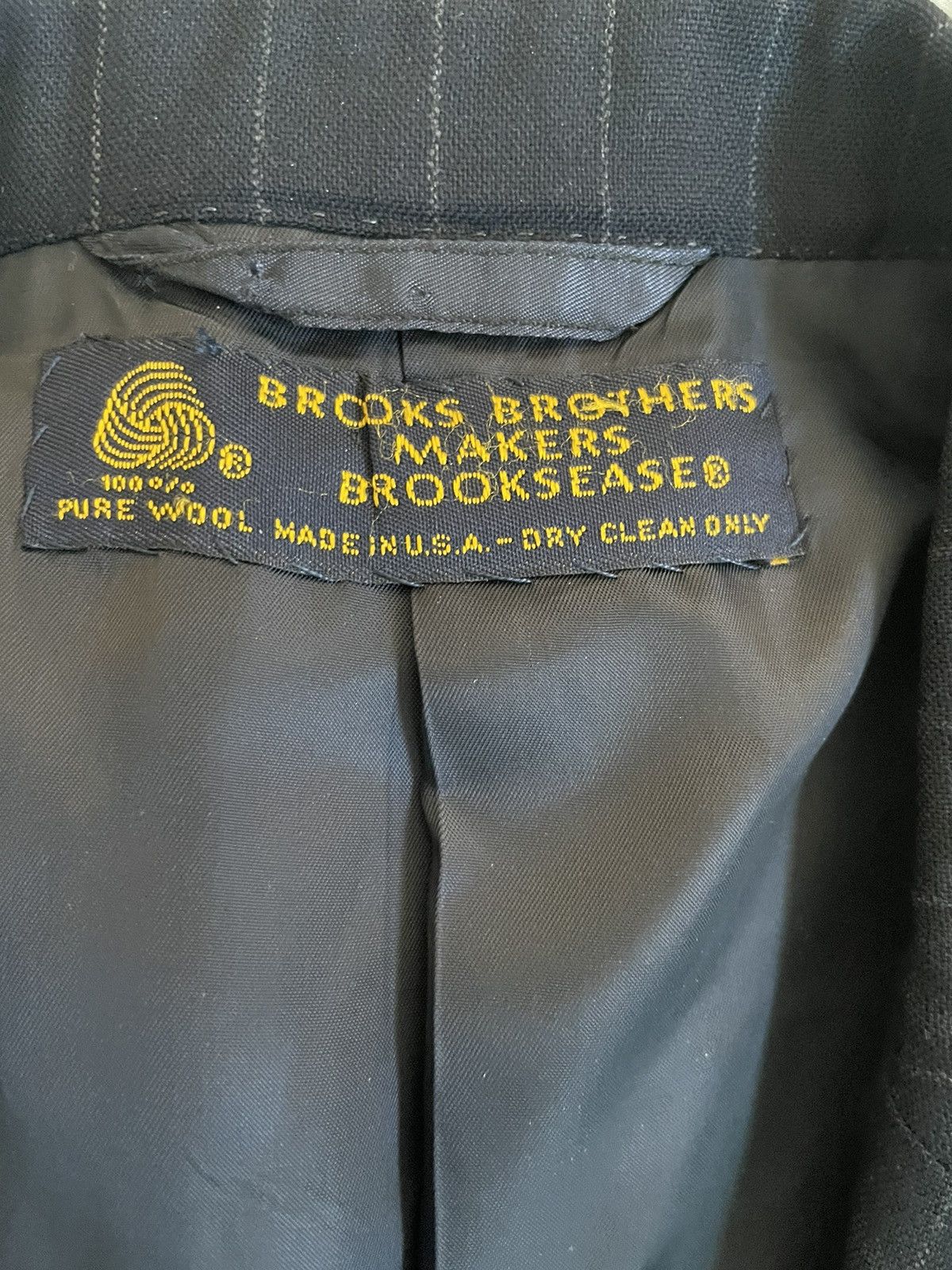 Brooks Brothers Brooksease Pinstripe Wool Suit Size 44R - 6 Thumbnail