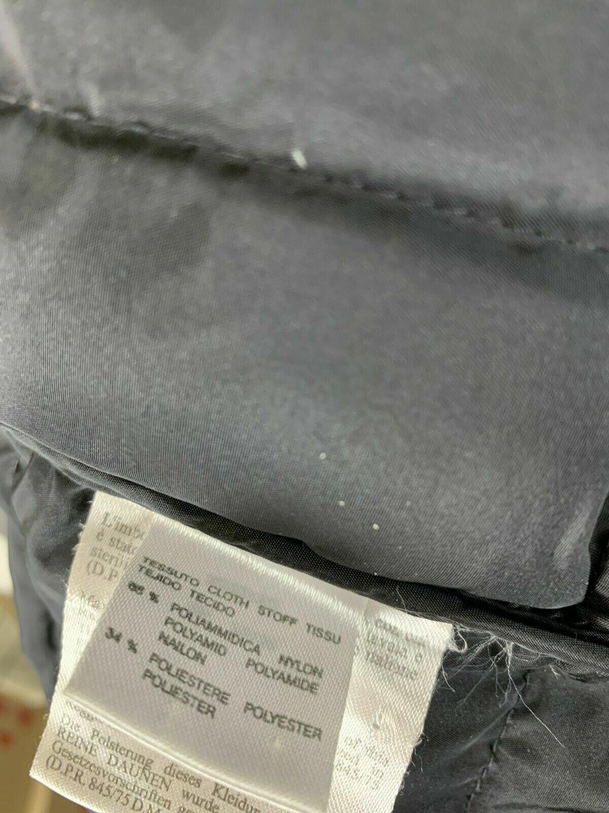 Designer Ladies Weekend Max Mara Black Full Zip Quilted Nylon Jacket Size M / US 6-8 / IT 42-44 - 10 Thumbnail