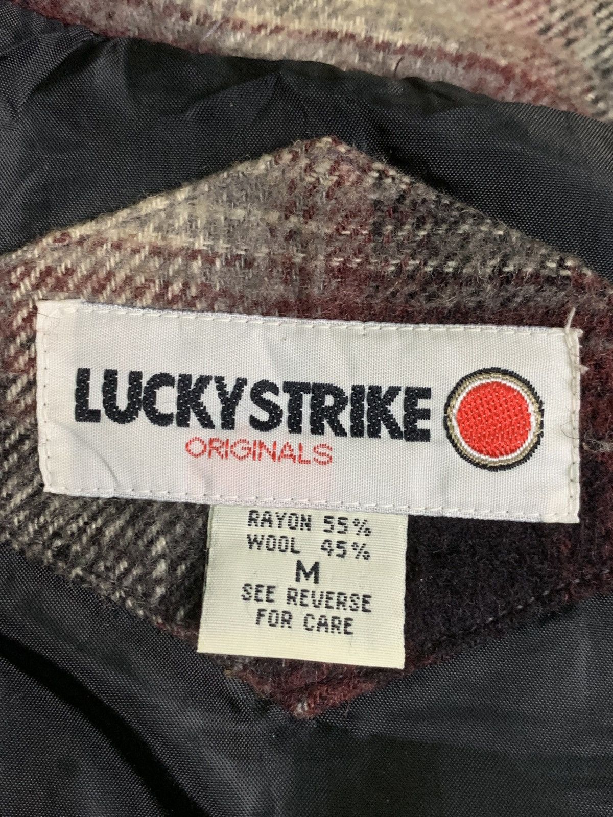 Japanese Brand Rare Design Vintage Lucky Strike Flannel Zipper Light Jacket Size US M / EU 48-50 / 2 - 4 Thumbnail