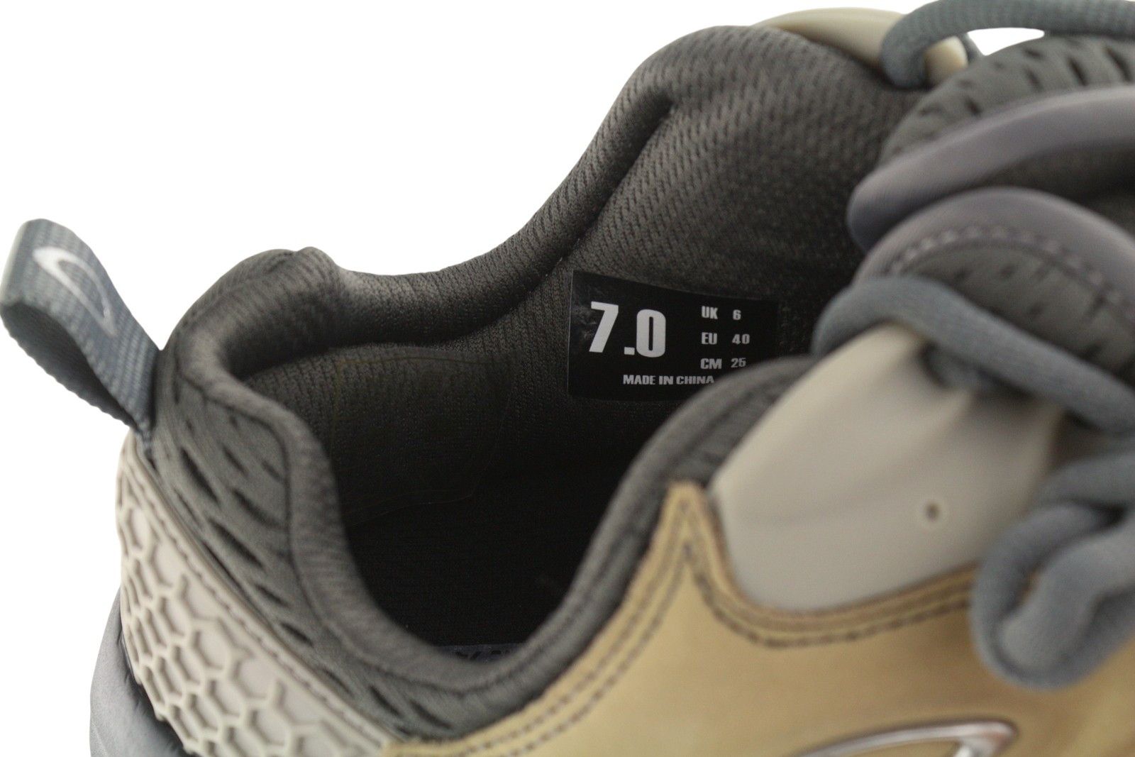 Oakley FACTORY TEAM NUBUCK CHOP SAW EU40 Limited Edition 87960 Size US 10 / IT 40 - 11 Thumbnail