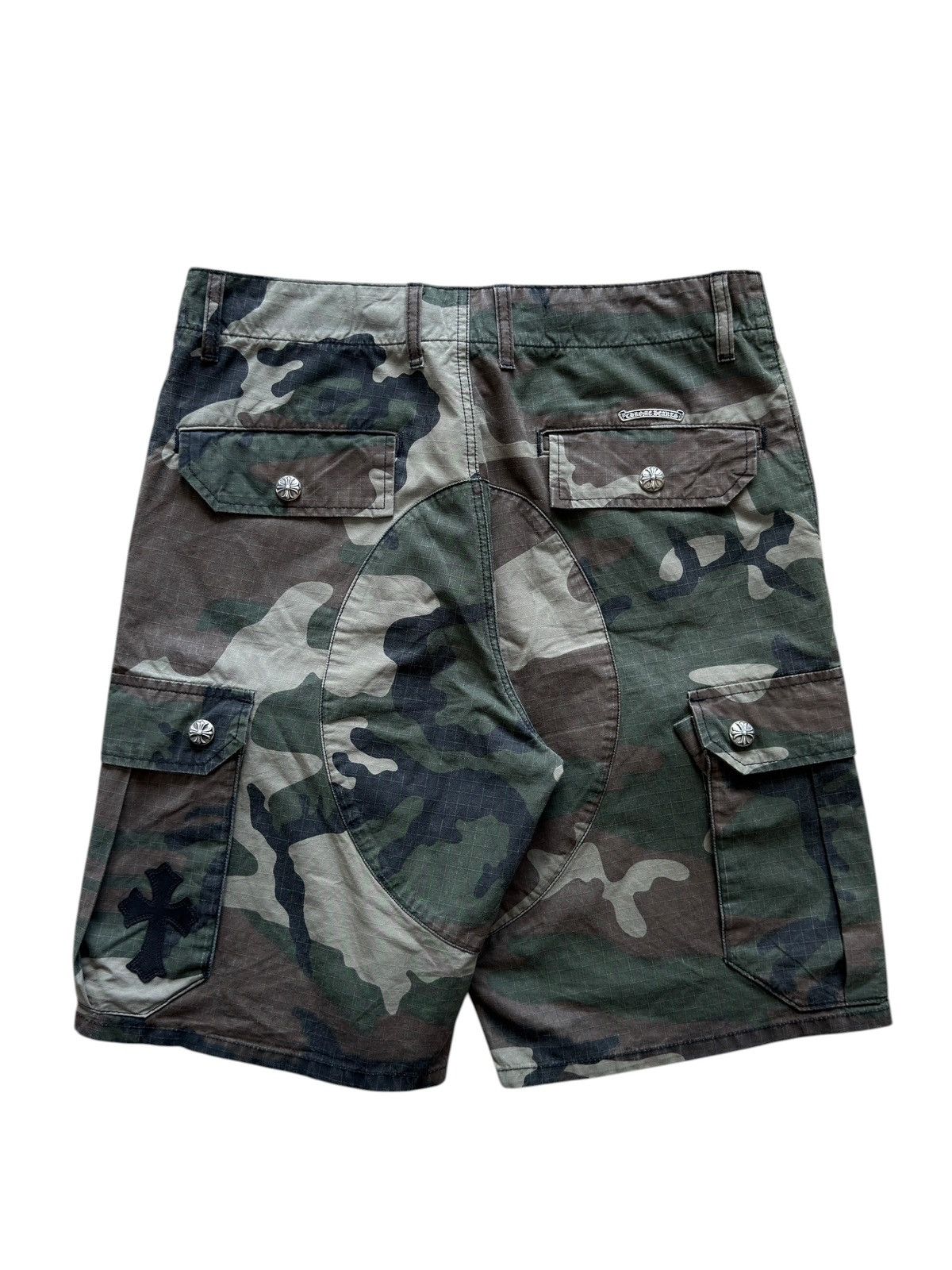 Chrome Hearts Chrome Hearts ‘Devil Dog’ Camo Cargo Shorts Size US 32 / EU 48 - 2 Thumbnail