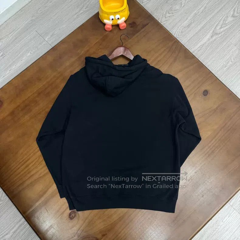 Balenciaga Balenciaga Manchester United Embroidered Sweatshirt Size US M / EU 48-50 / 2 - 2 Thumbnail
