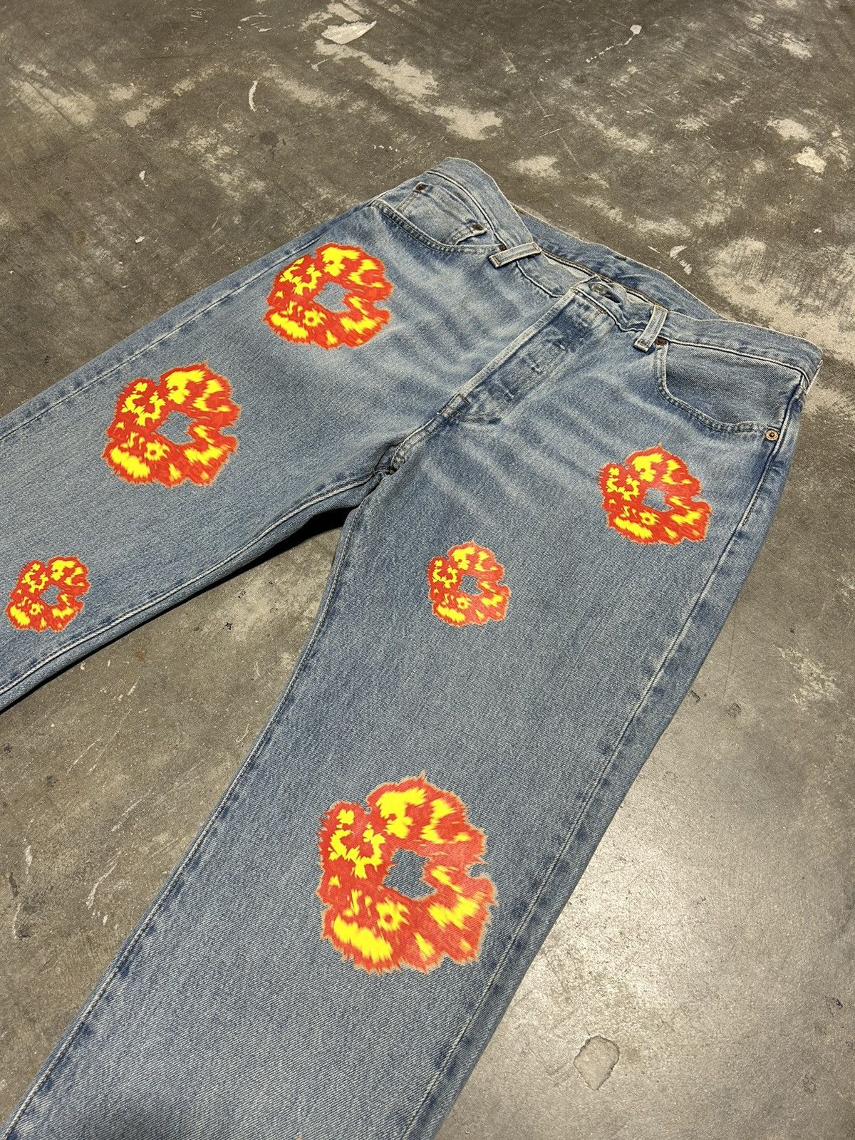 DENIM TEARS Denim Tears x Offset Levi’s 501 Jeans Size US 34 / EU 50 - 3 Thumbnail