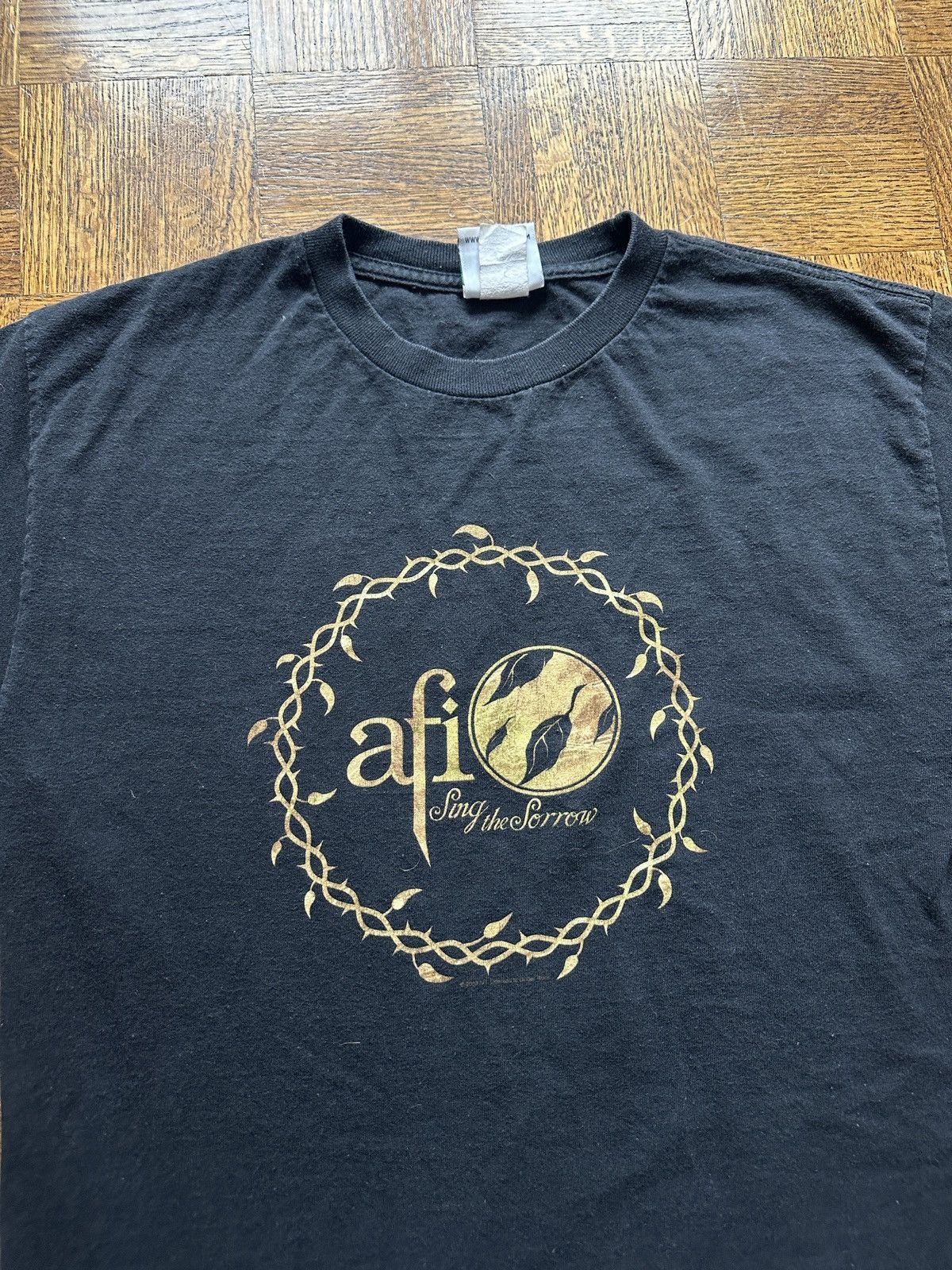 Band Tees Vintage Y2K AFI Sing the Sorrow Album Promo Graphic Tee Size US M / EU 48-50 / 2 - 2 Thumbnail