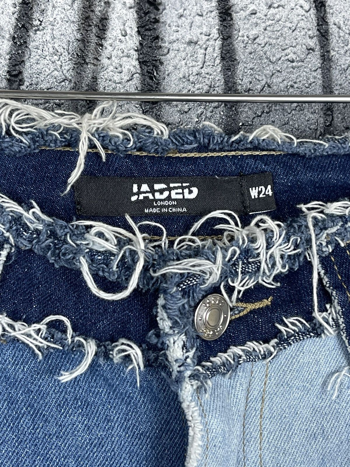 Jaded London Jaded London Distressed Patchwork Denim Boyfriend Fit Jeans Size 24" / US 00 / IT 34 - 6 Thumbnail
