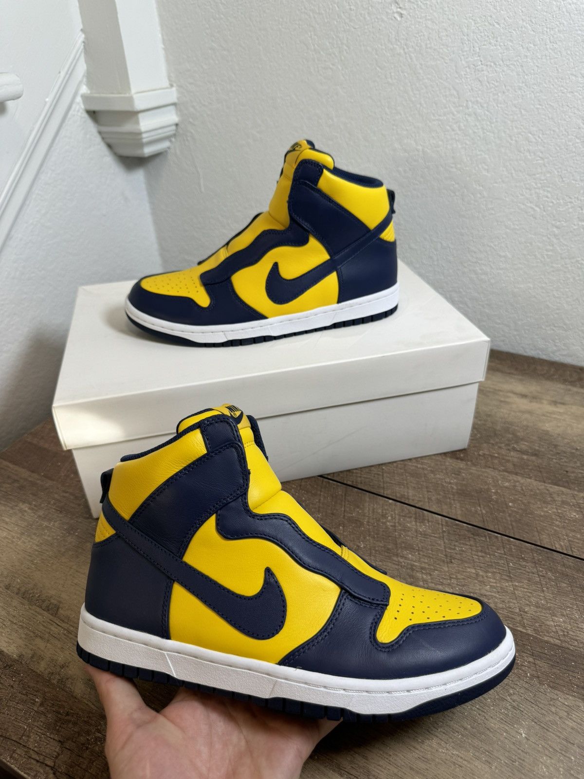 Sacai x wmns NikeLab Dunk Lux Varsity Maize Navy Size 9 NEW