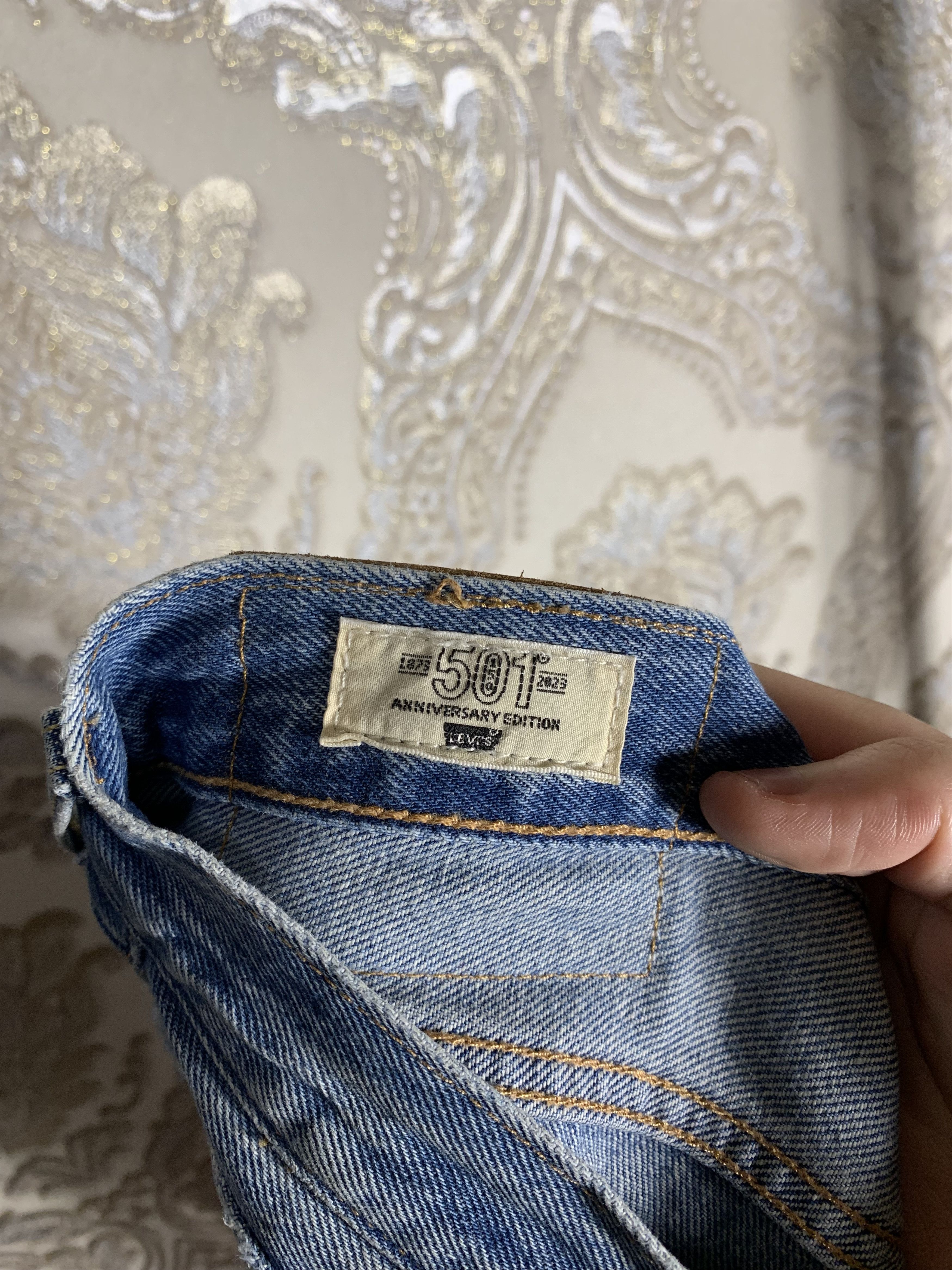 Levi's Vintage Clothing VINTAGE LEVIS 501 150 YEARS DENIM JEANS DESIGNER CASUAL Y2K Size US 36 / EU 52 - 9 Thumbnail
