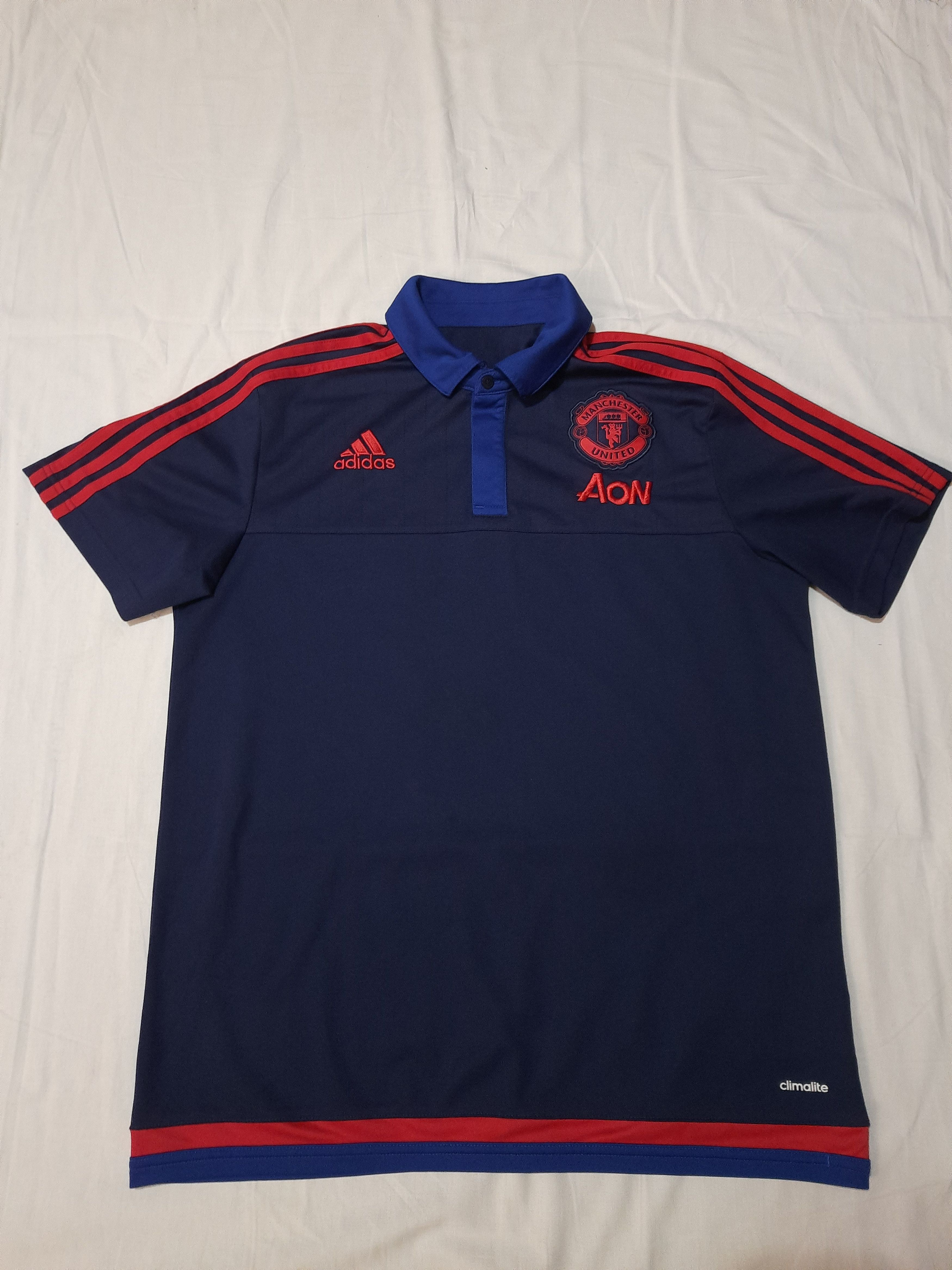 Other Manchester United Y2k Polo Soccer Football jersey Size US M / EU 48-50 / 2 - 1 Thumbnail