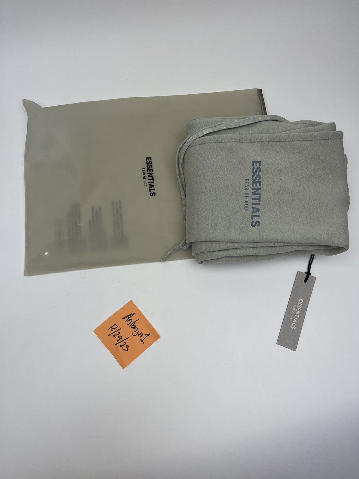 image of Essentials Sweatpants | Ssense- Exclusive Green | Xxs, Men's (Size 26)