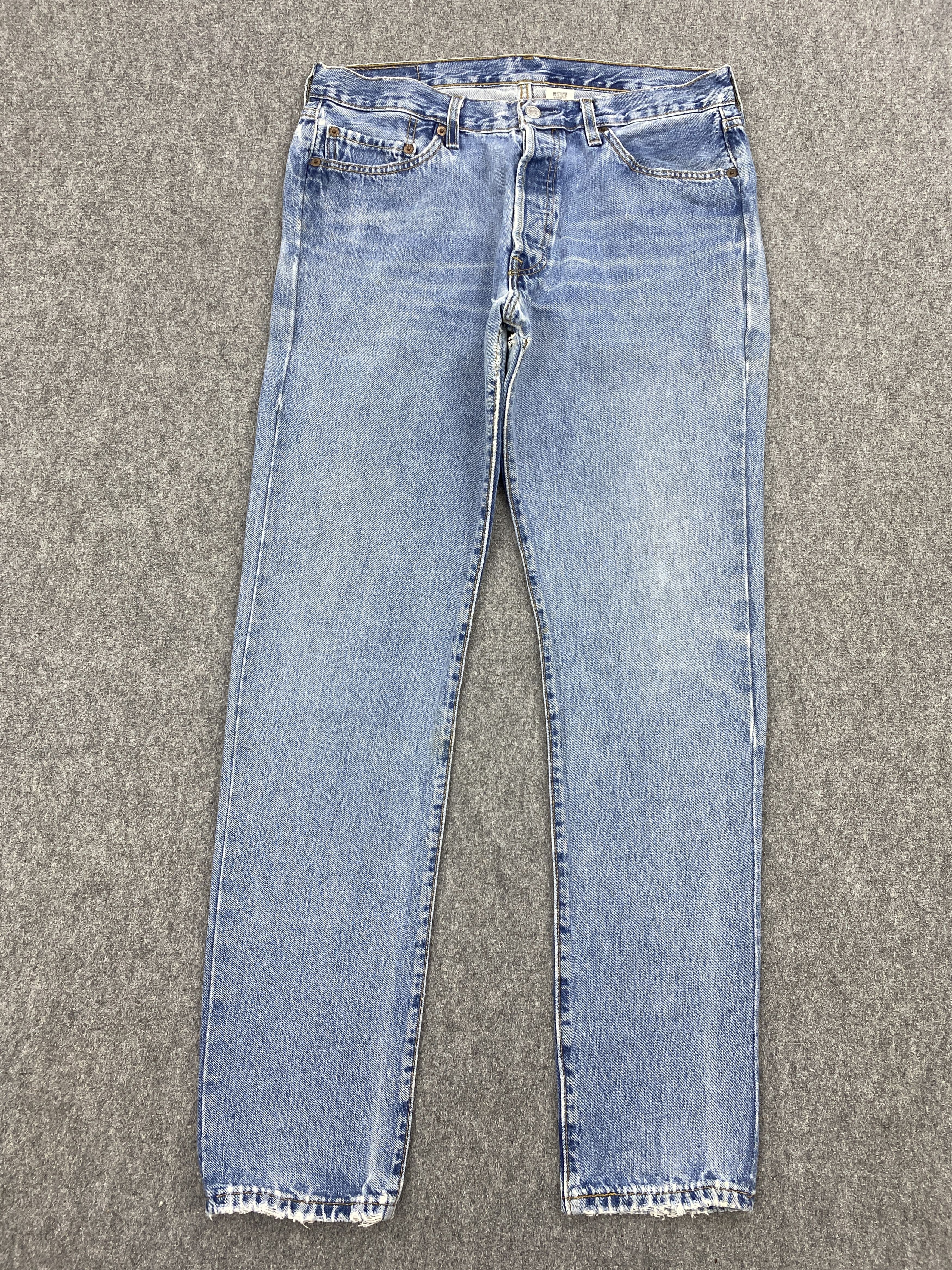 Levi's × Vintage Vintage 90s Levis Button Fly Denim Jeans Size US 32 / EU 48 - 1 Thumbnail