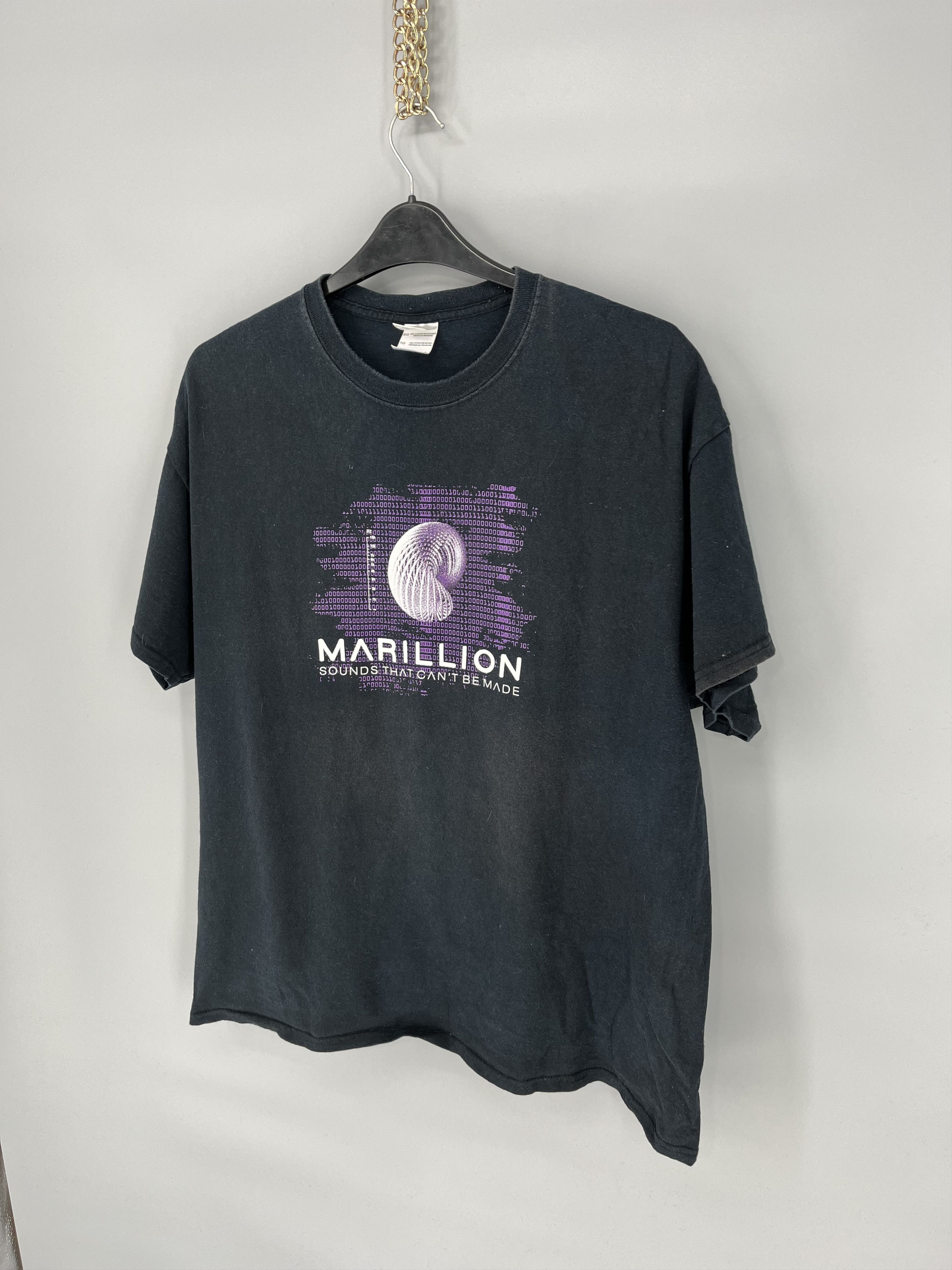 Band Tees Vintage Y2K Marillion Sounds on Tour 2013 Band Rock T Shirt Size US XL / EU 56 / 4 - 3 Thumbnail