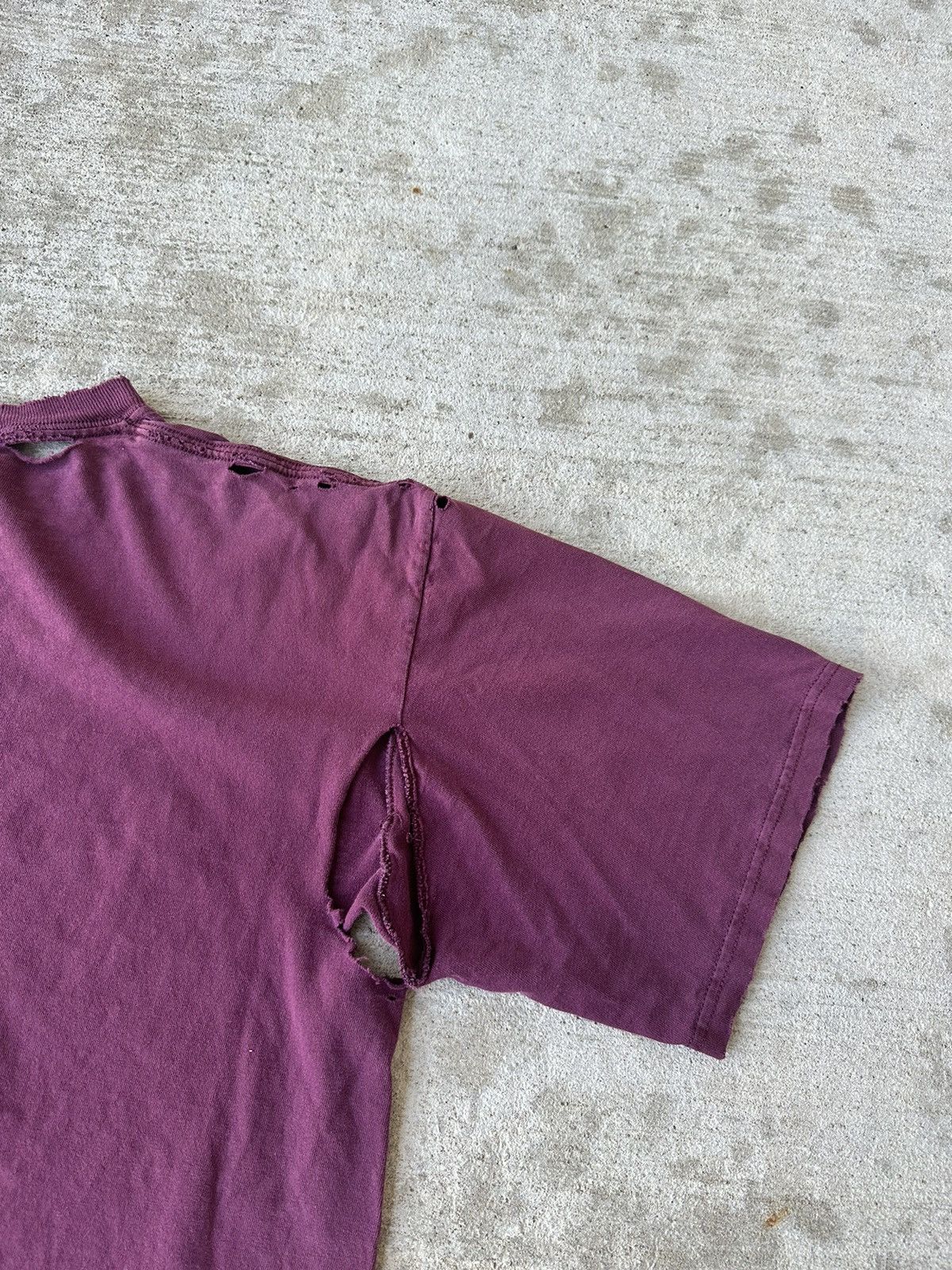 Vintage Y2K Thrashed Faded MIT Tee Shirt Size US L / EU 52-54 / 3 - 11 Thumbnail