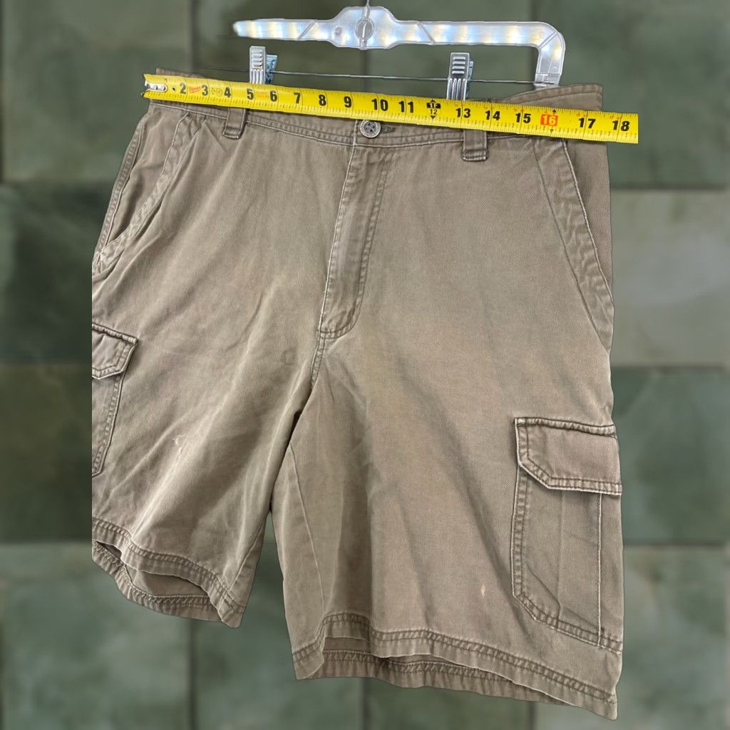 Vintage Columbia Cargo Shorts Mens 36 Outdoor Canvas Cargo Pocket Brown Cotton Casual Outdoor 90s Theme Mens Size US 36 / EU 52 - 1 Thumbnail