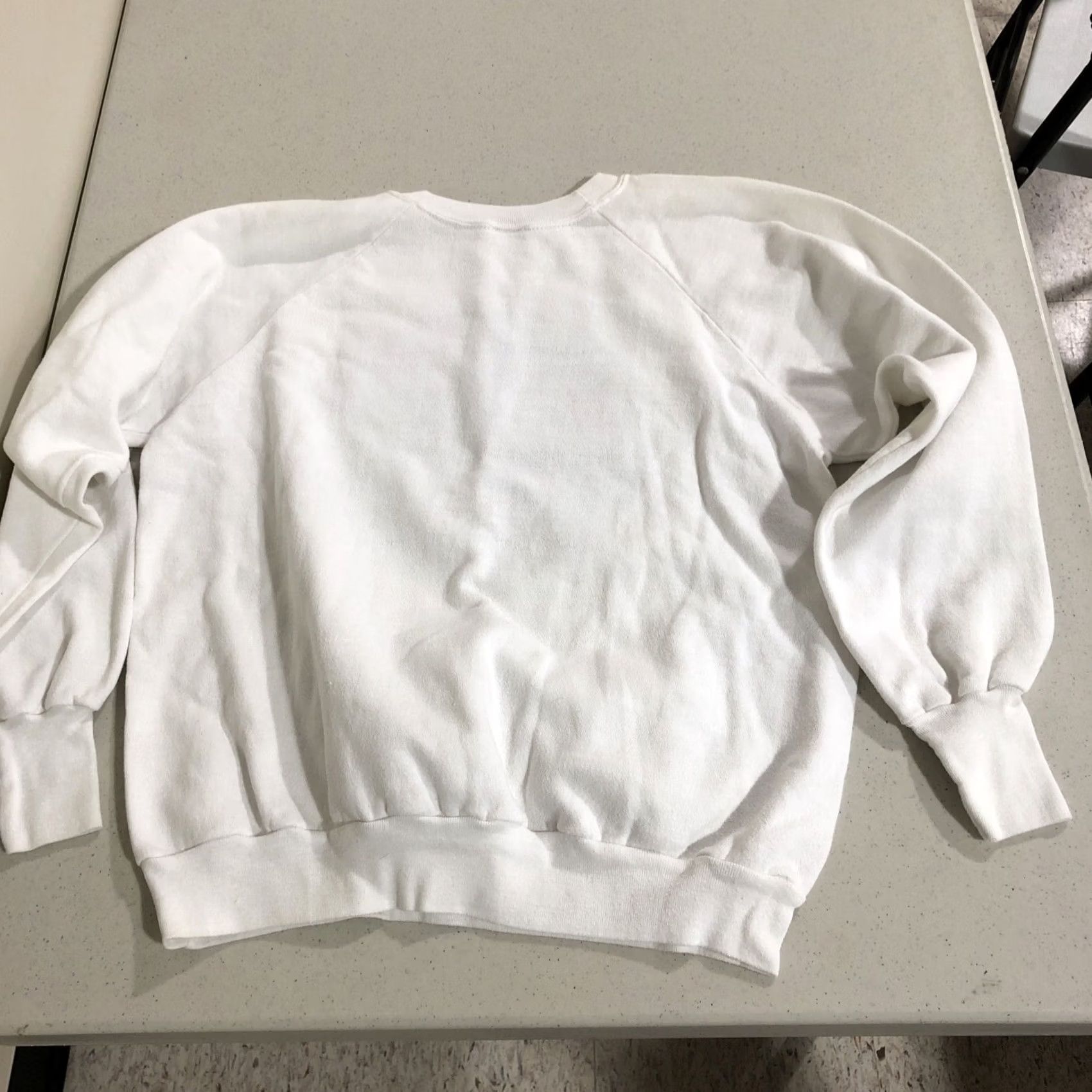 Vintage VINTAGE Signal Jacksonville Bulls USF Football Crewneck Sweatshirt XL White 50/50 Cotton Polyester 1983 90s Sports Mens Size US XL / EU 56 / 4 - 7 Thumbnail