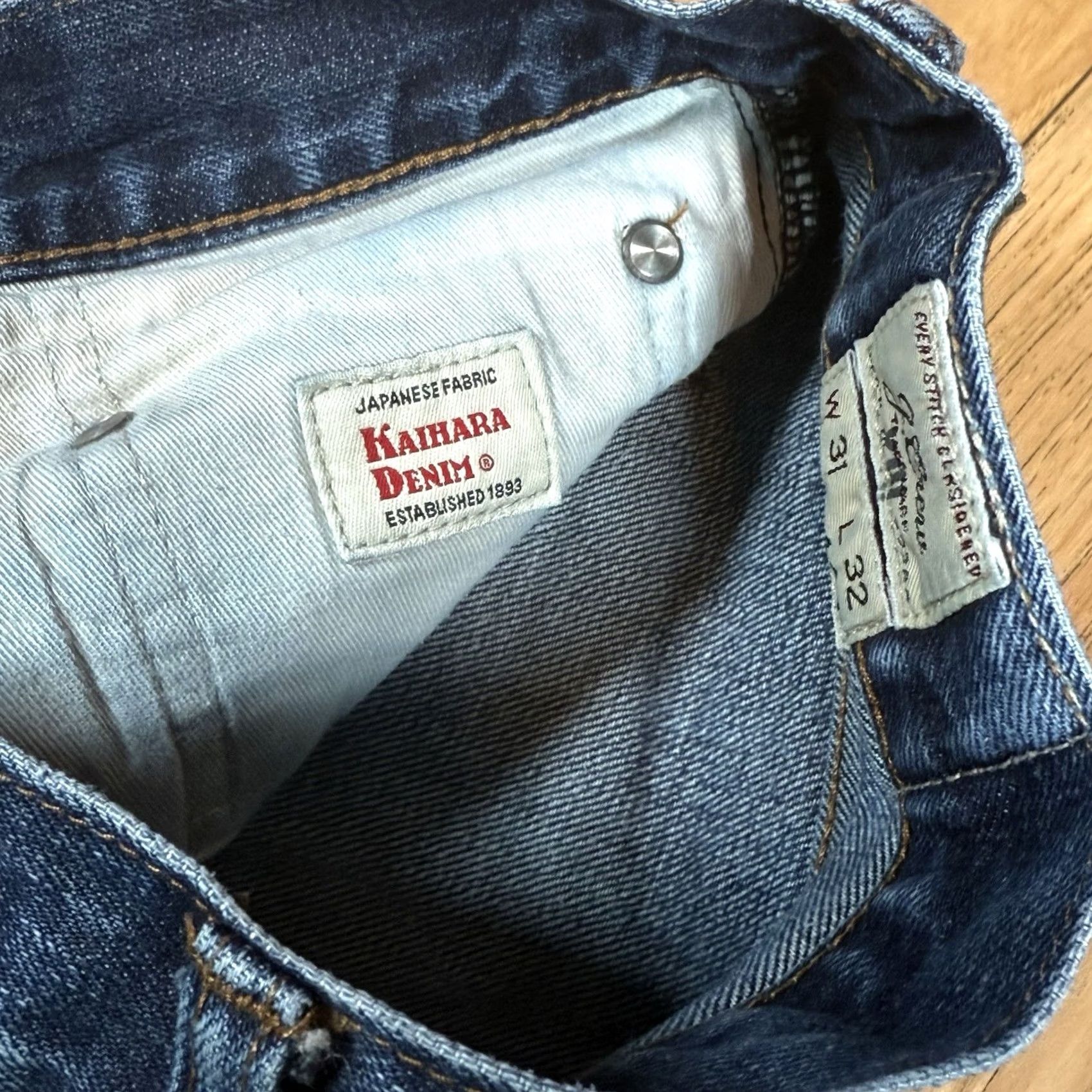 Denime J Crew Jeans 30x31 Japanese Denim Medium Wash Men Straight 484 Kaihara Blue Denim Jeans Mens 30 Regular Size Type: Regular Size US 30 / EU 46 - 5 Thumbnail