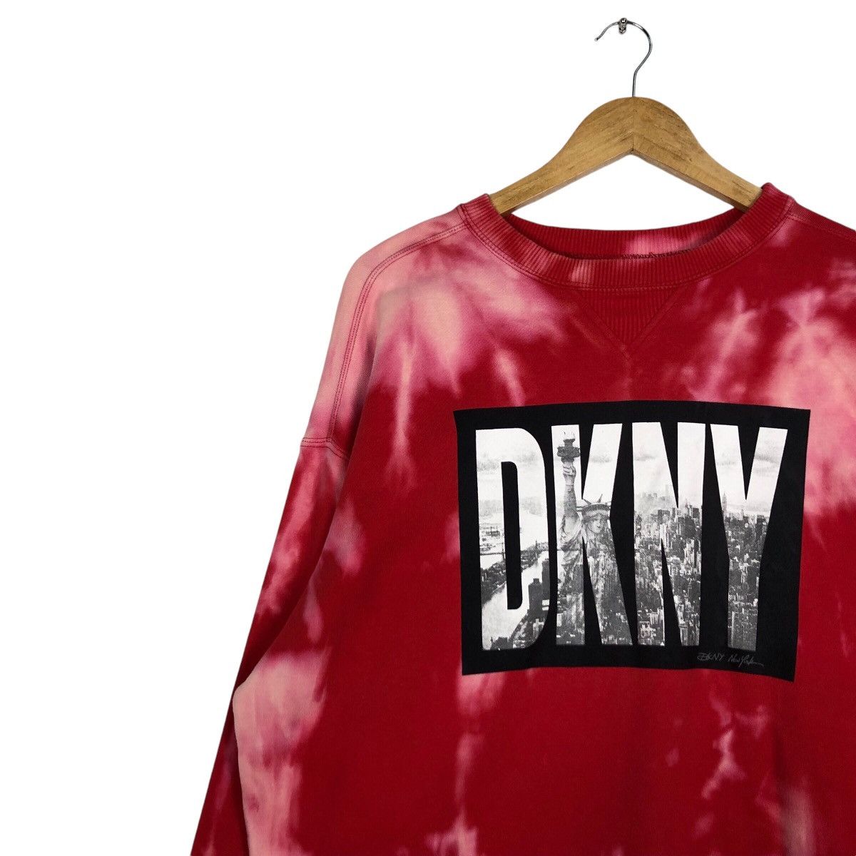 DKNY × Vintage Vintage Large DKNY Tye Dye Sweatshirt Large Size US L / EU 52-54 / 3 - 6 Thumbnail