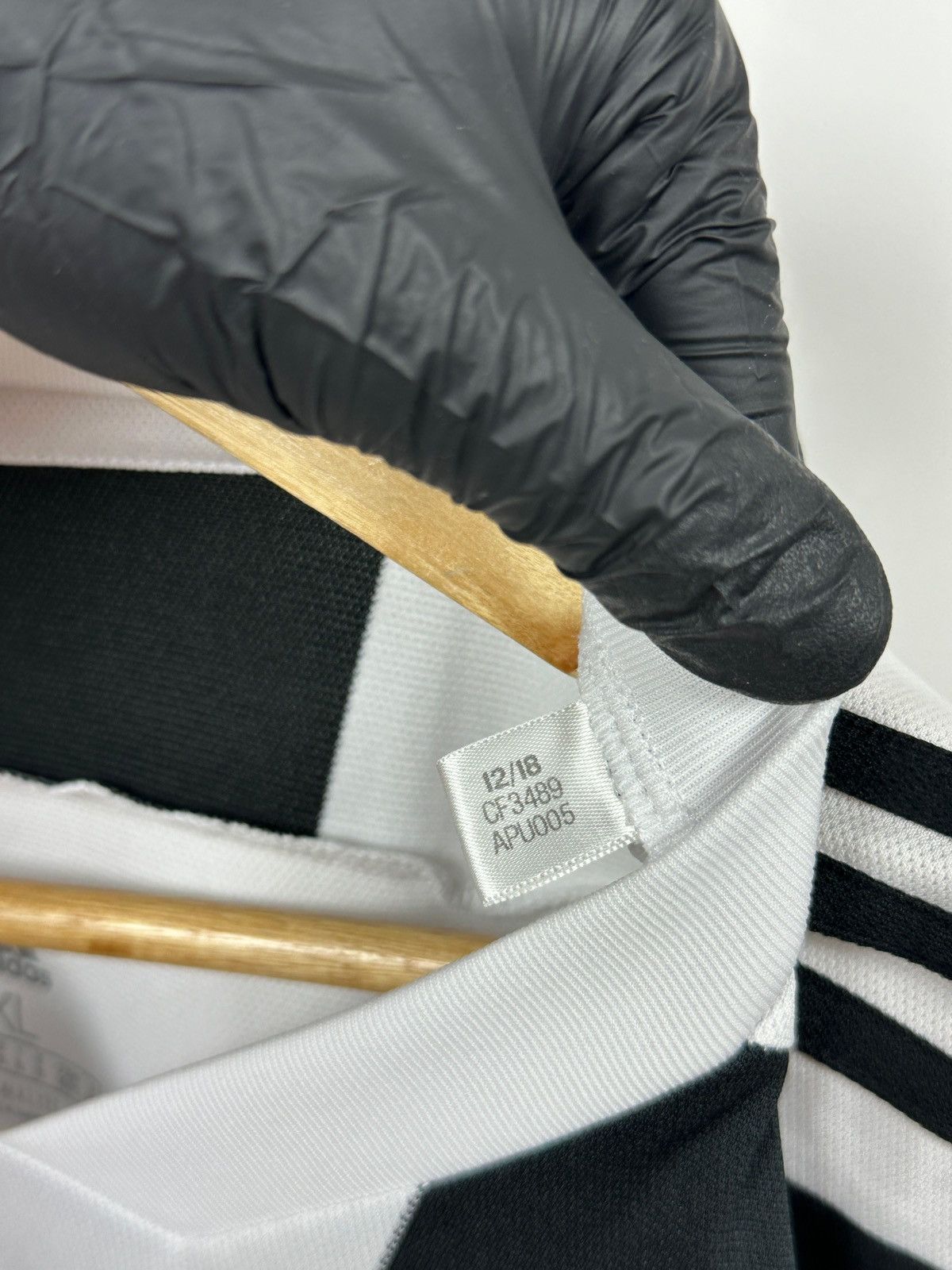 Adidas 2018/19 Adidas Juventus FC Home Soccer Jersey Size US XL / EU 56 / 4 - 20 Thumbnail