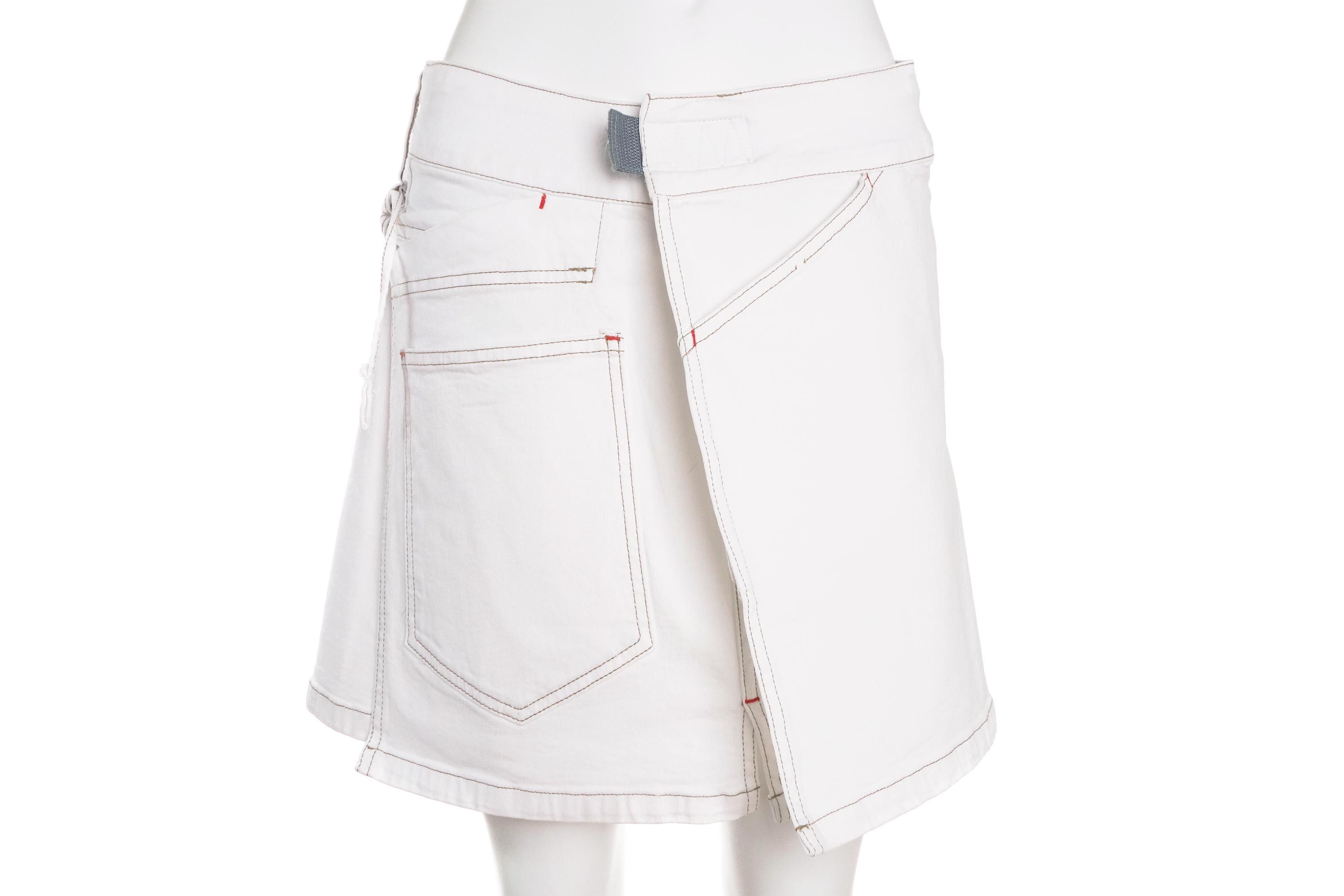 Marithe + Francois Girbaud Marithe Francois Girbaud Wrap Skirt Print Logo Asymmetric Size 28" / US 6 / IT 42 - 2 Thumbnail