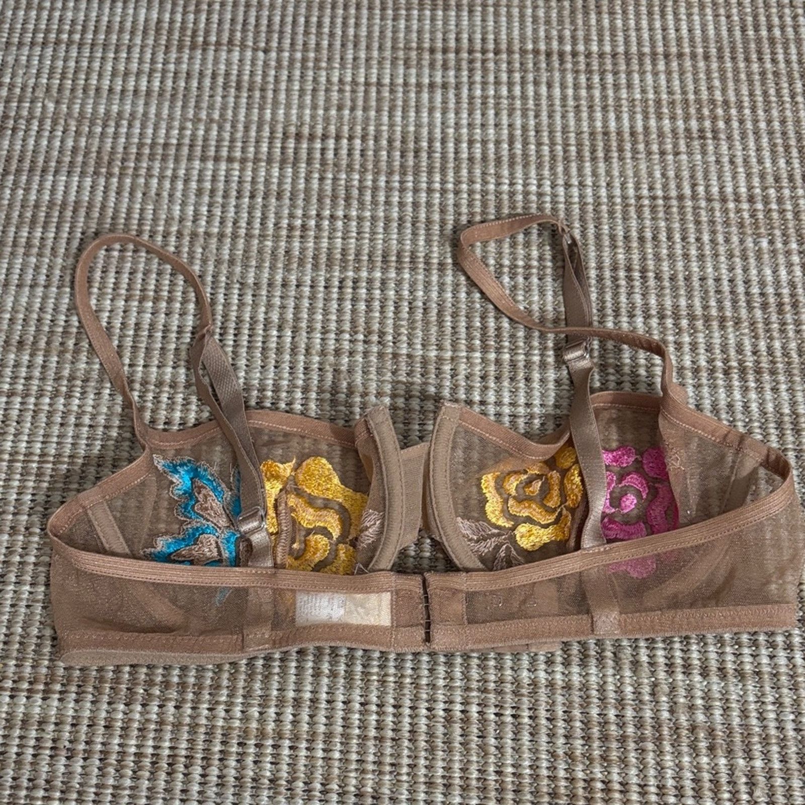 La Perla La Perla Tan Bra with Vibrant Floral Embroidery Size 34C Size ONE SIZE - 9 Thumbnail