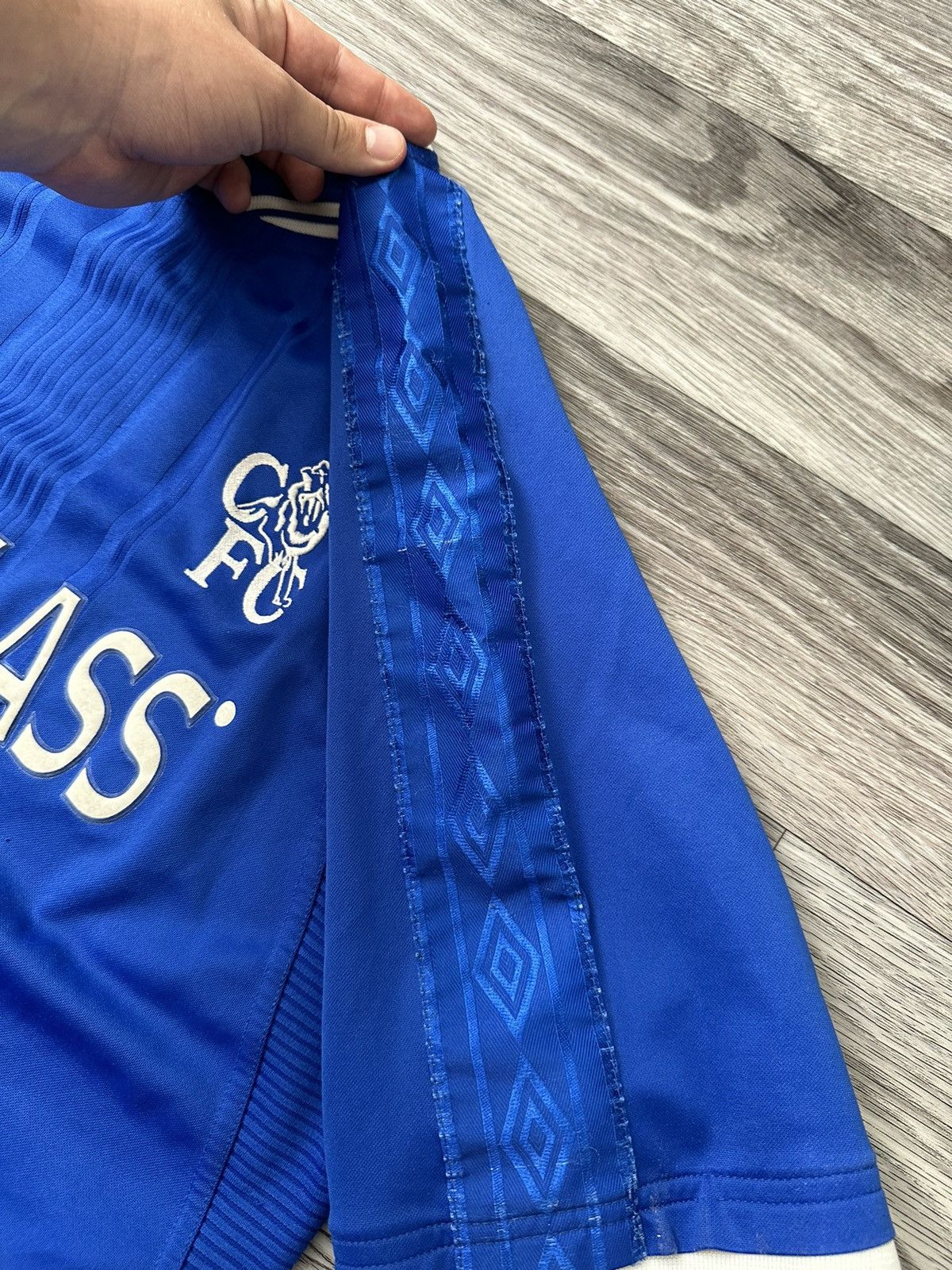 Umbro Umbro Chelsea Autoglass Vintage 1999-2001 jersey hype size L Size US L / EU 52-54 / 3 - 6 Thumbnail