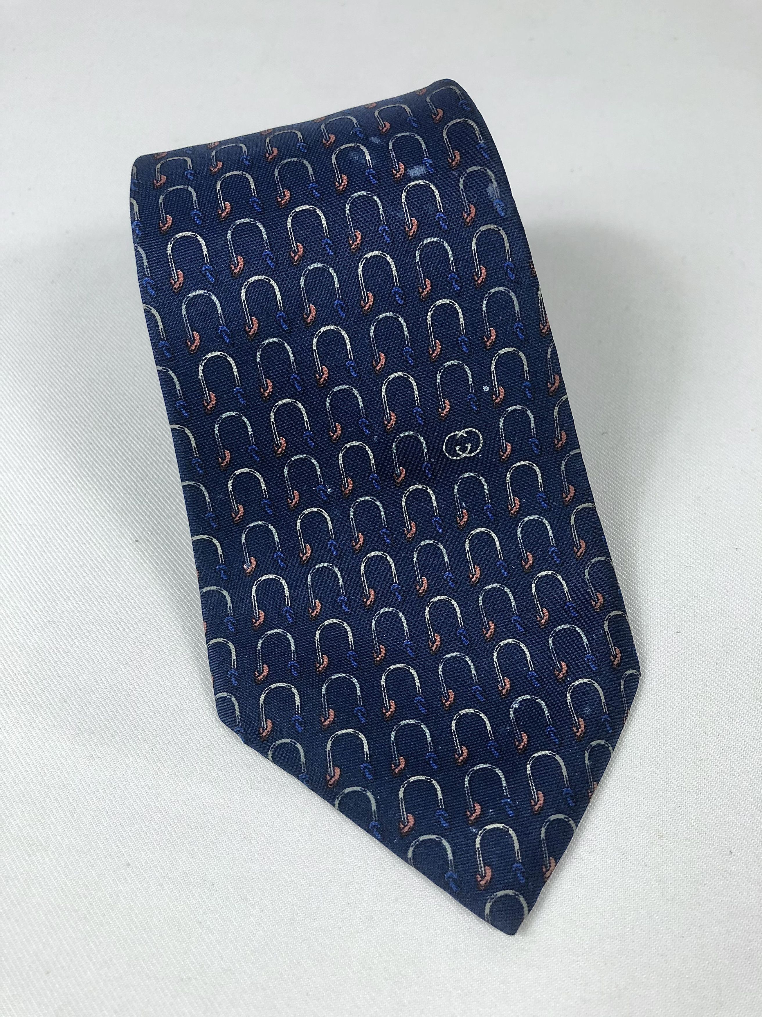 Gucci Rare Vintage Gucci Silk Tie Made in Italy Size ONE SIZE - 1 Thumbnail