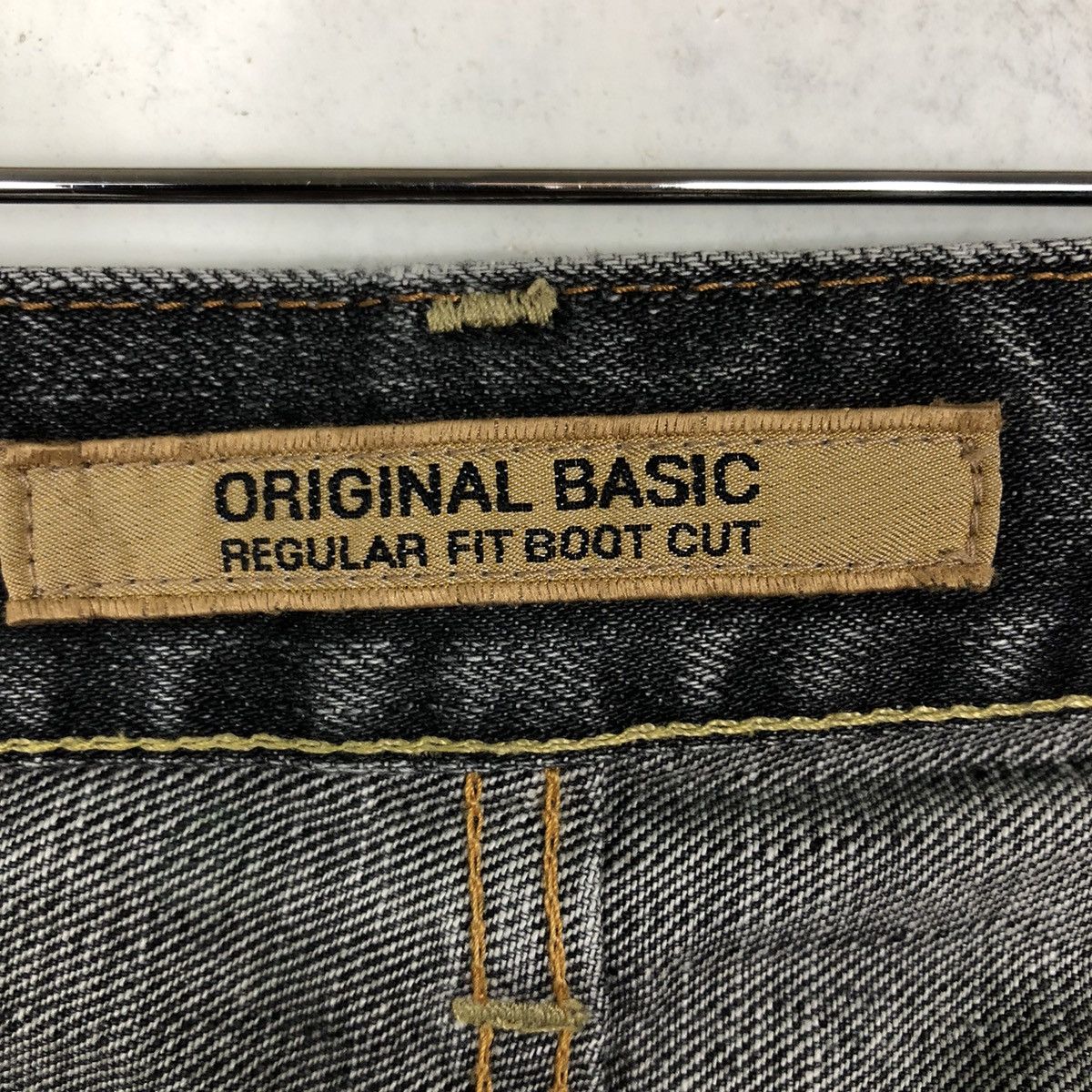 Japanese Brand 🔥90’s Vintage Distressed Denim Jeans Uniqlo Japan Size US 33 - 14 Thumbnail