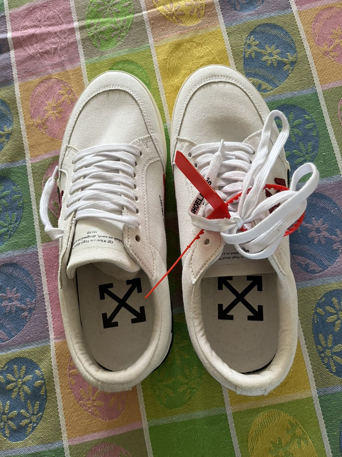 Off-White Off- White Vulcanized Canvas Sneaker white/violet Size US 10.5 / EU 43-44 - 6 Thumbnail