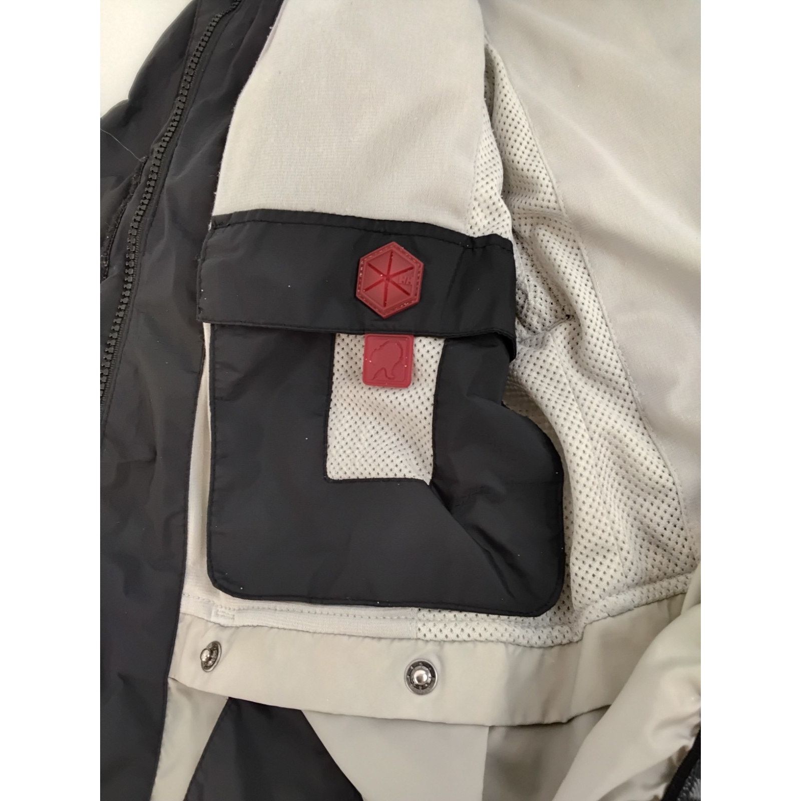 Helly Hansen Helly Hansen Ski Jacket Women's S Black/White Waterproof Size S / US 4 / IT 40 - 11 Thumbnail